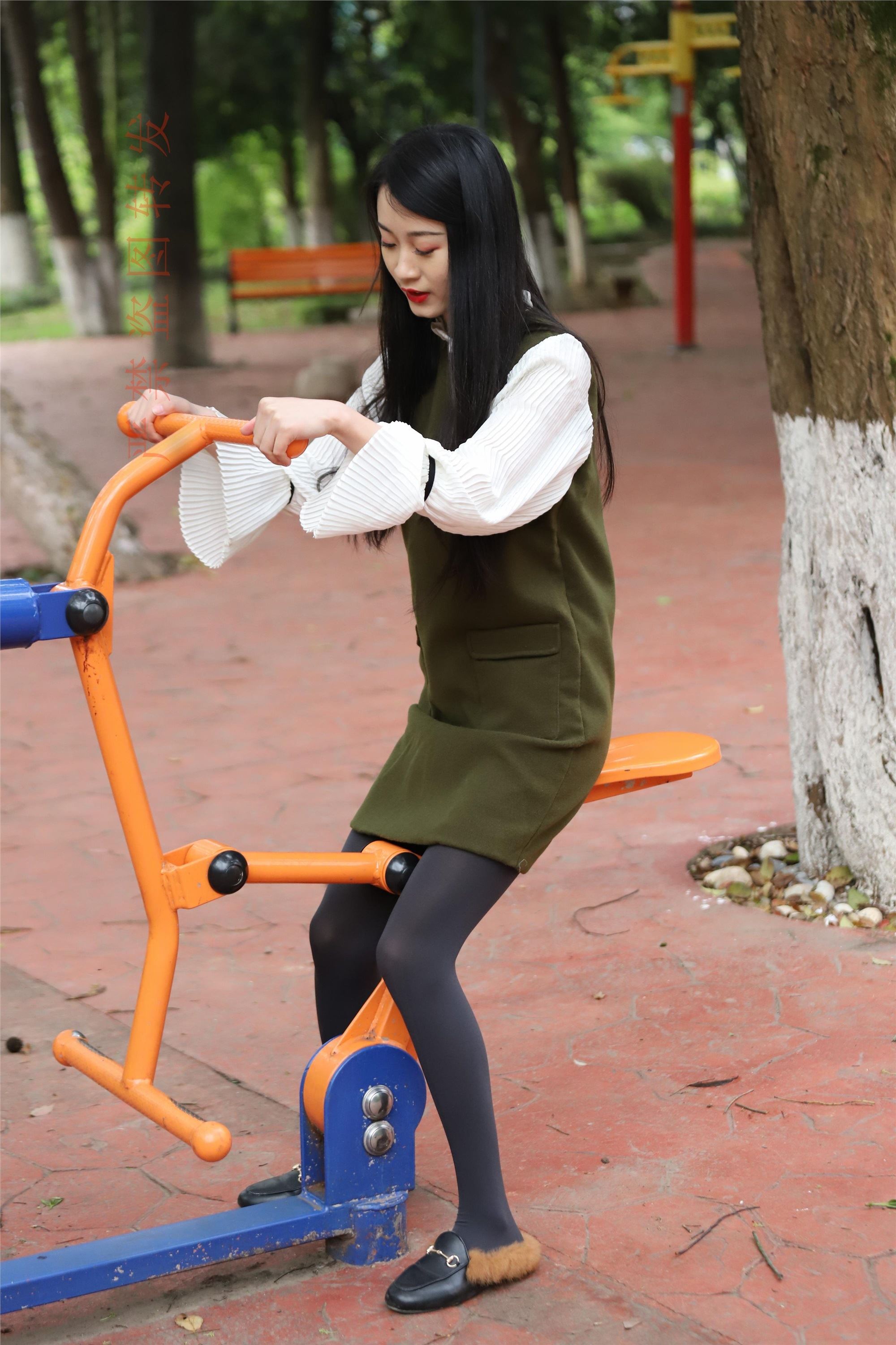 大西瓜套图  2018 4月活动 模特一灰厚2