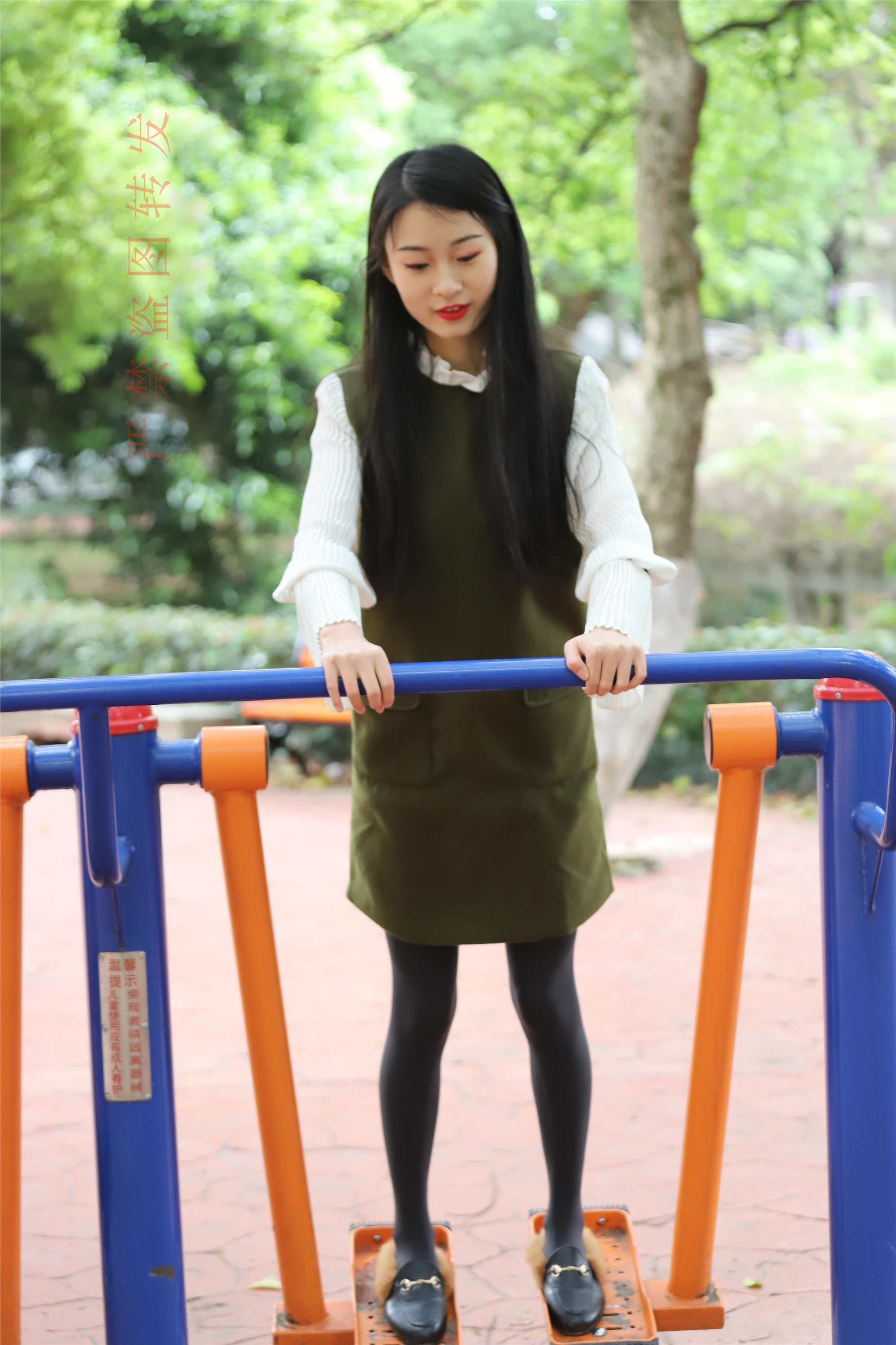 大西瓜套图  2018 4月活动 模特一灰厚2