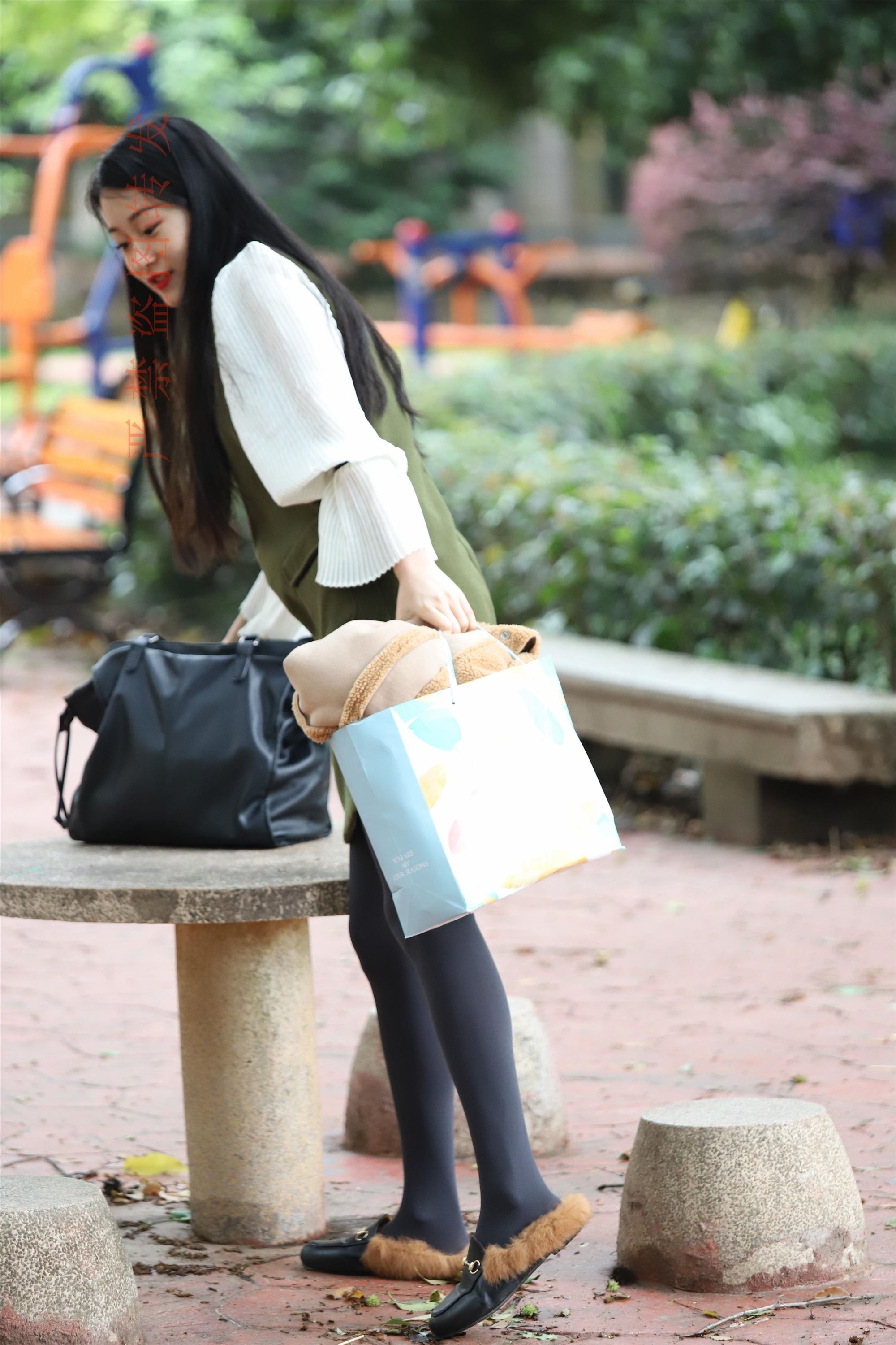 大西瓜套图  2018 4月活动 模特一灰厚2