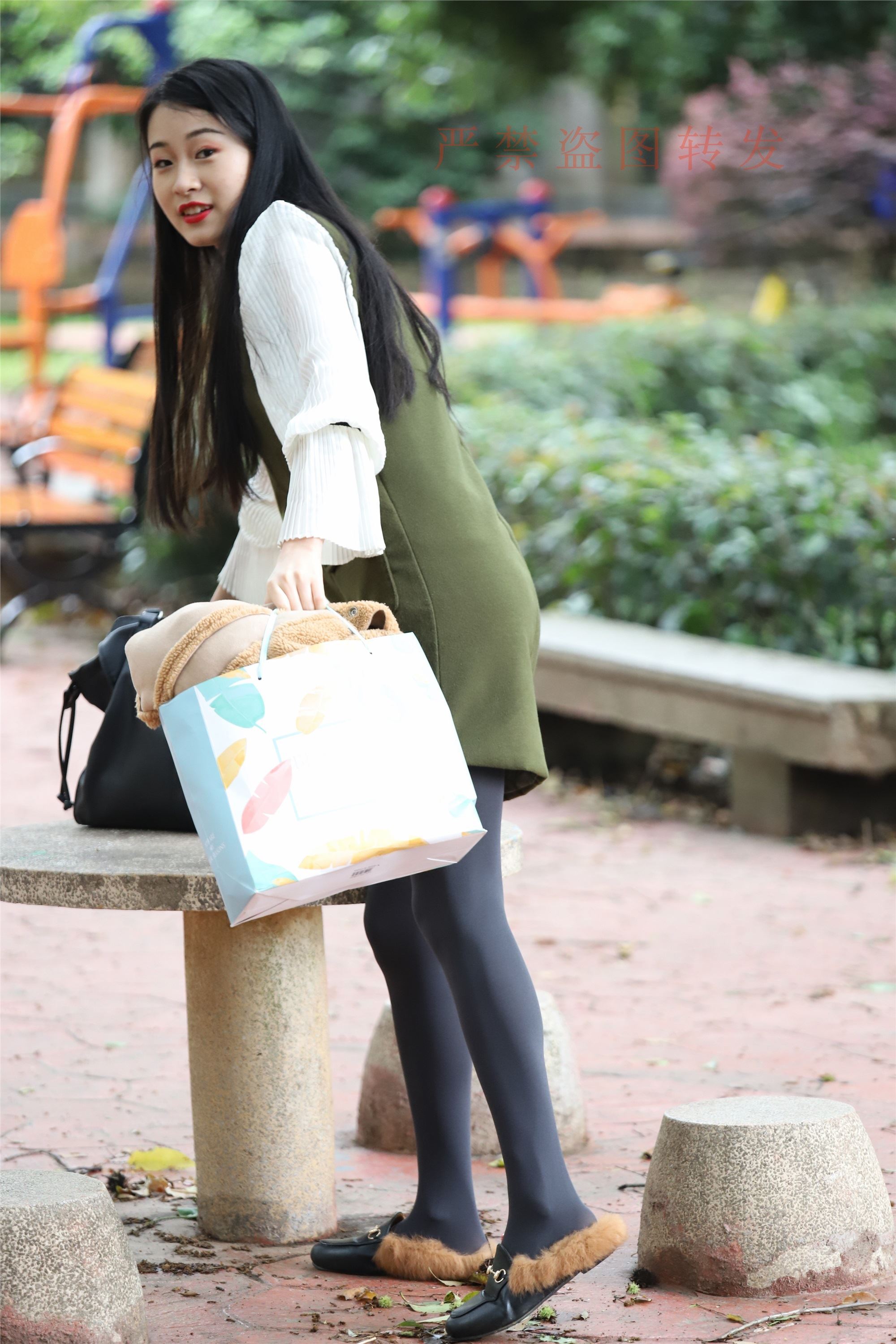 大西瓜套图  2018 4月活动 模特一灰厚2