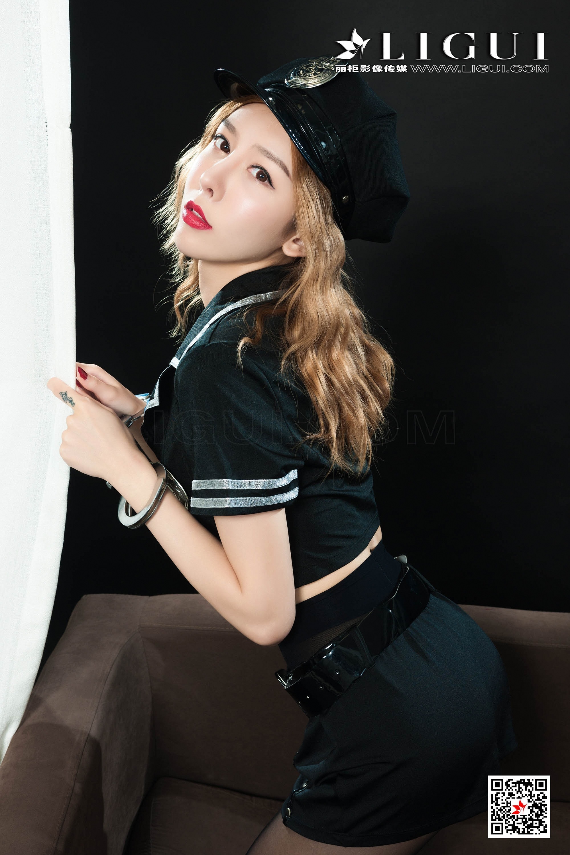 Ligui丽柜 2019.08.23 Model 兔子