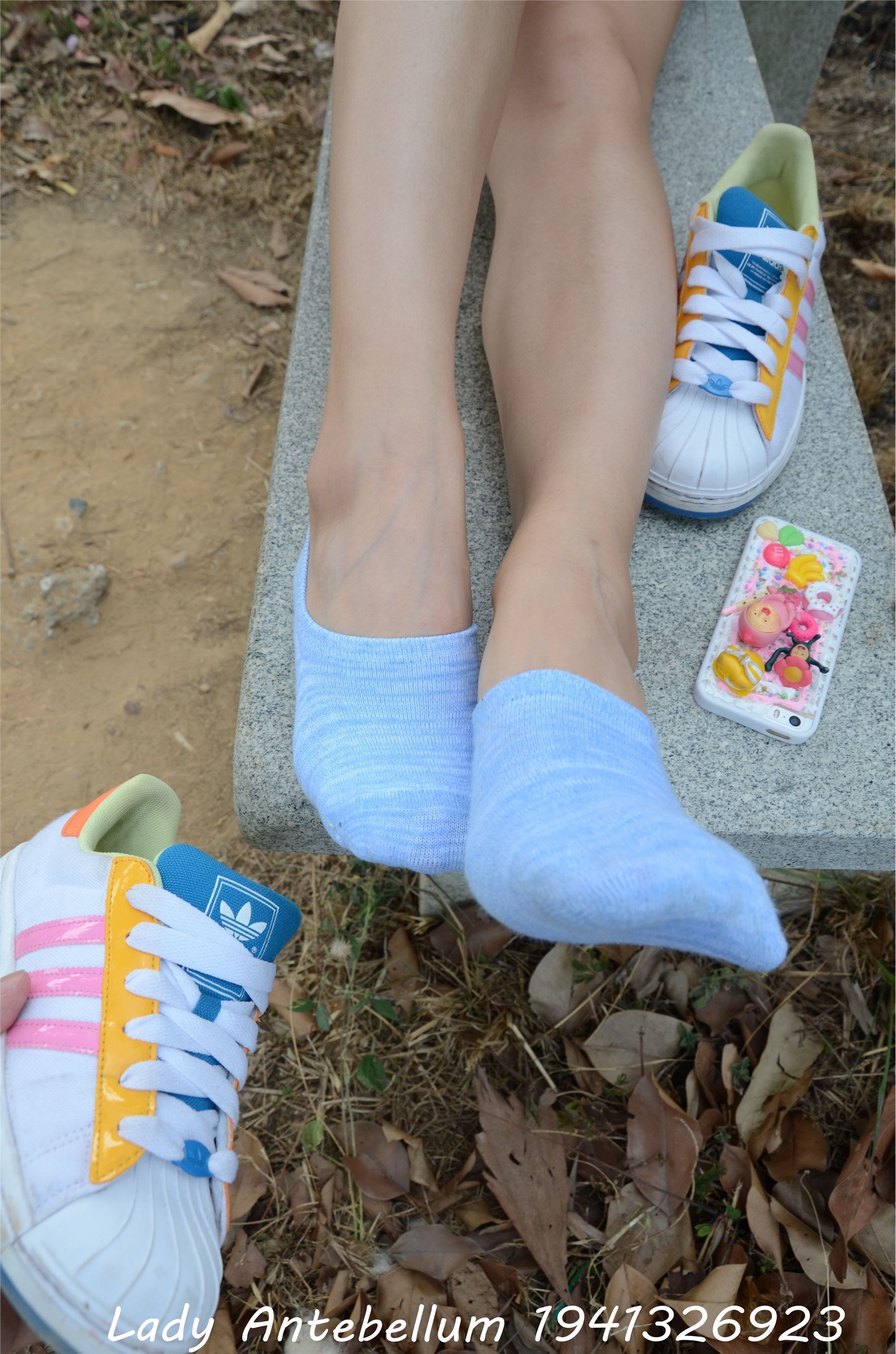 战前女神  恋足美腿棉袜女神级摄影套图 097