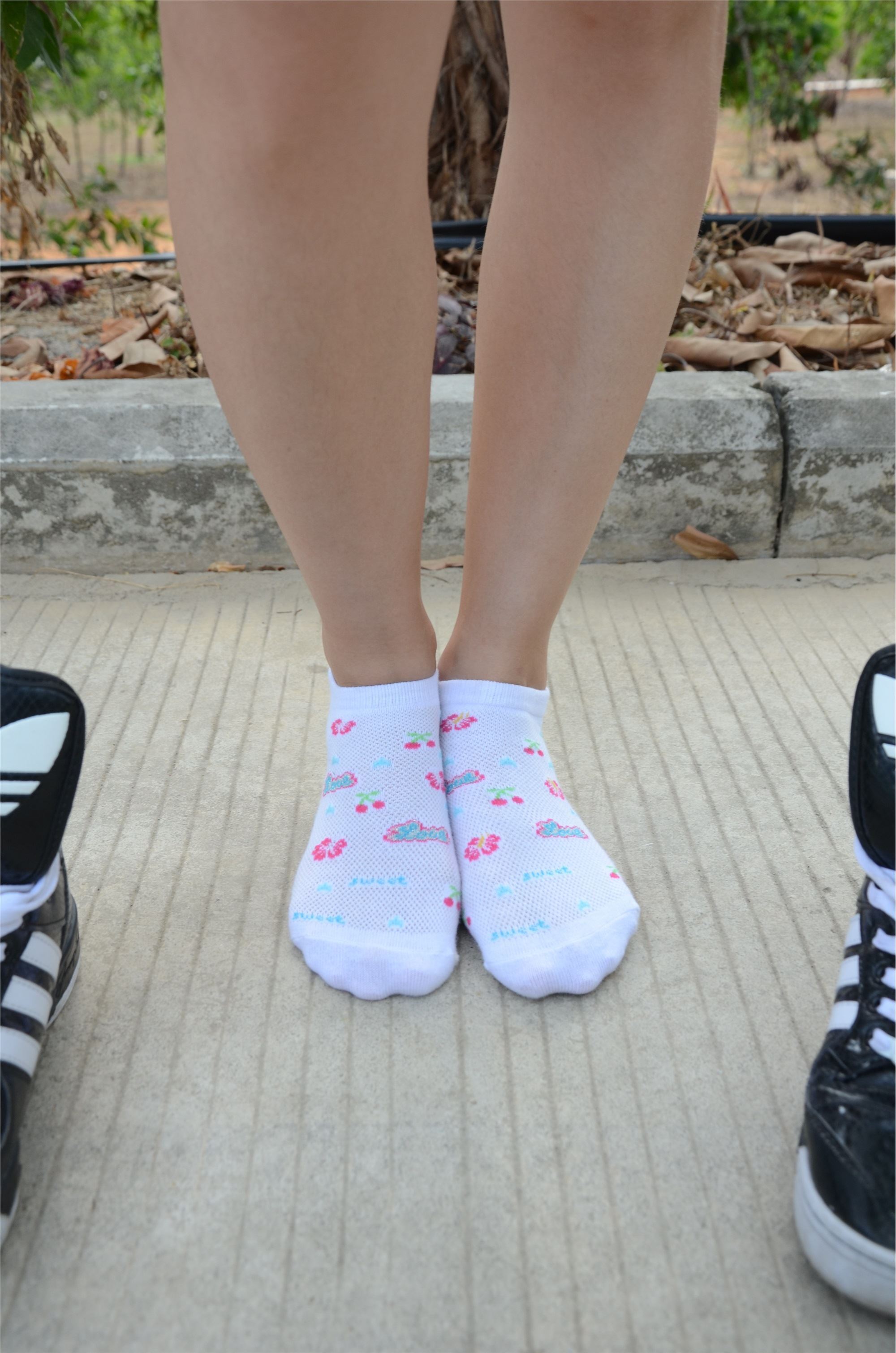 战前女神  恋足美腿棉袜女神级摄影套图 098