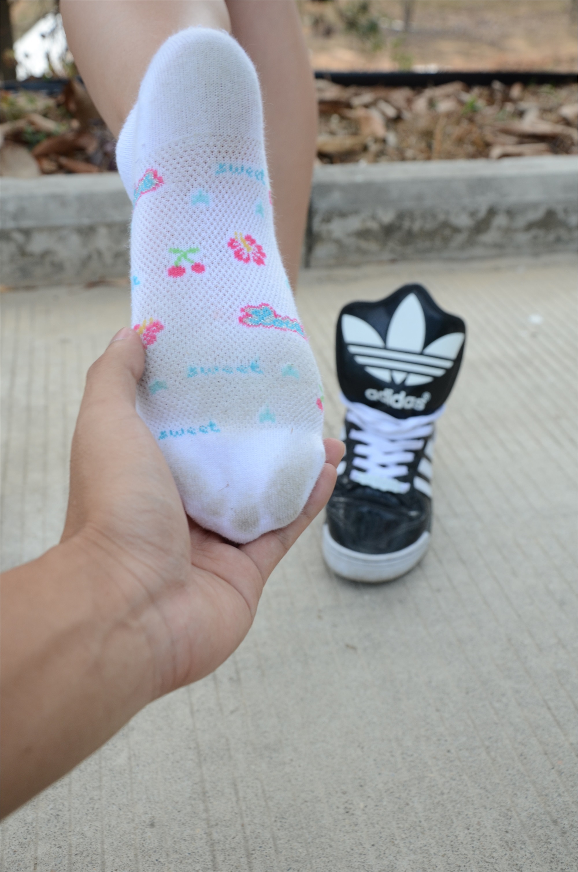 战前女神  恋足美腿棉袜女神级摄影套图 098