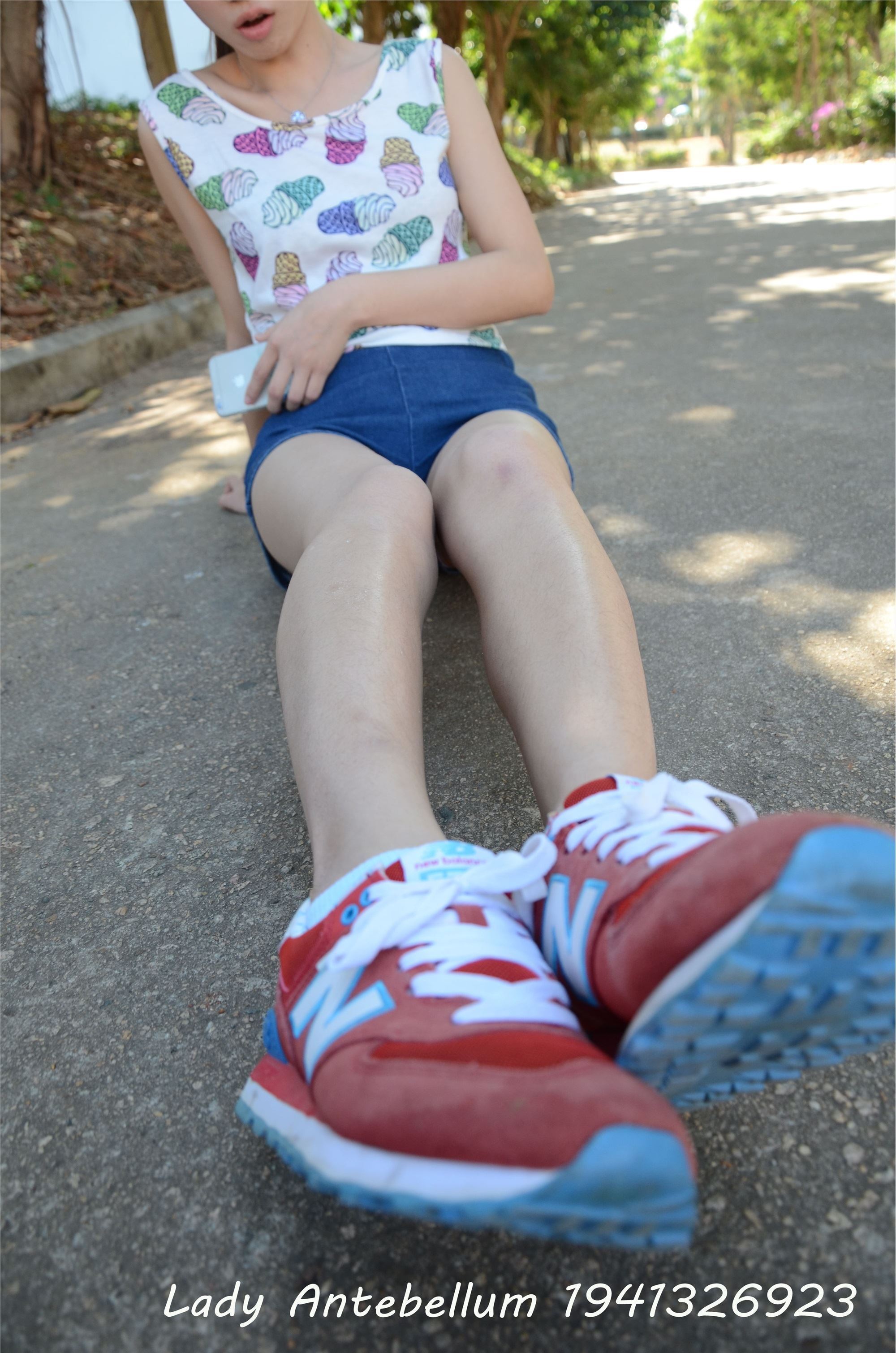 战前女神  恋足美腿棉袜女神级摄影套图 100