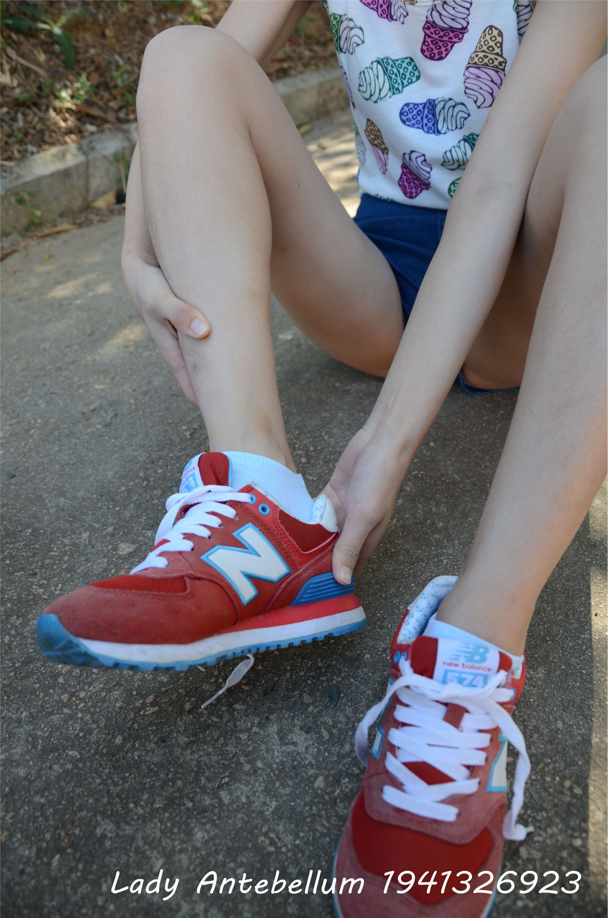 战前女神  恋足美腿棉袜女神级摄影套图 100