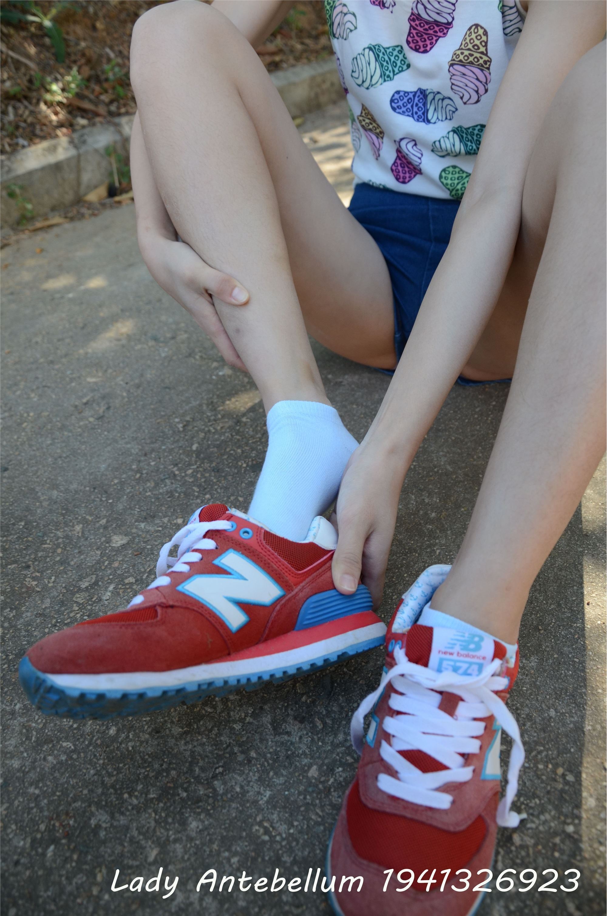 战前女神  恋足美腿棉袜女神级摄影套图 100