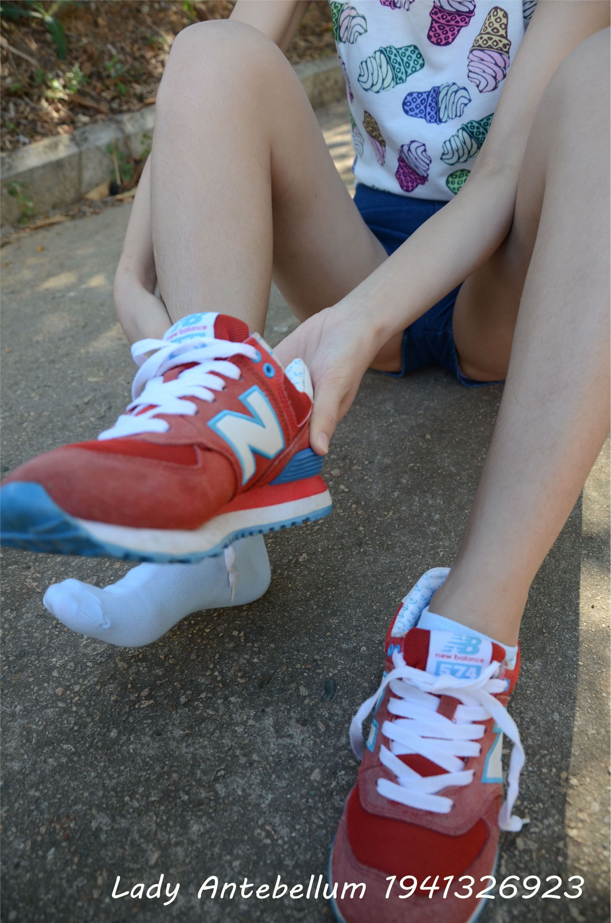 战前女神  恋足美腿棉袜女神级摄影套图 100