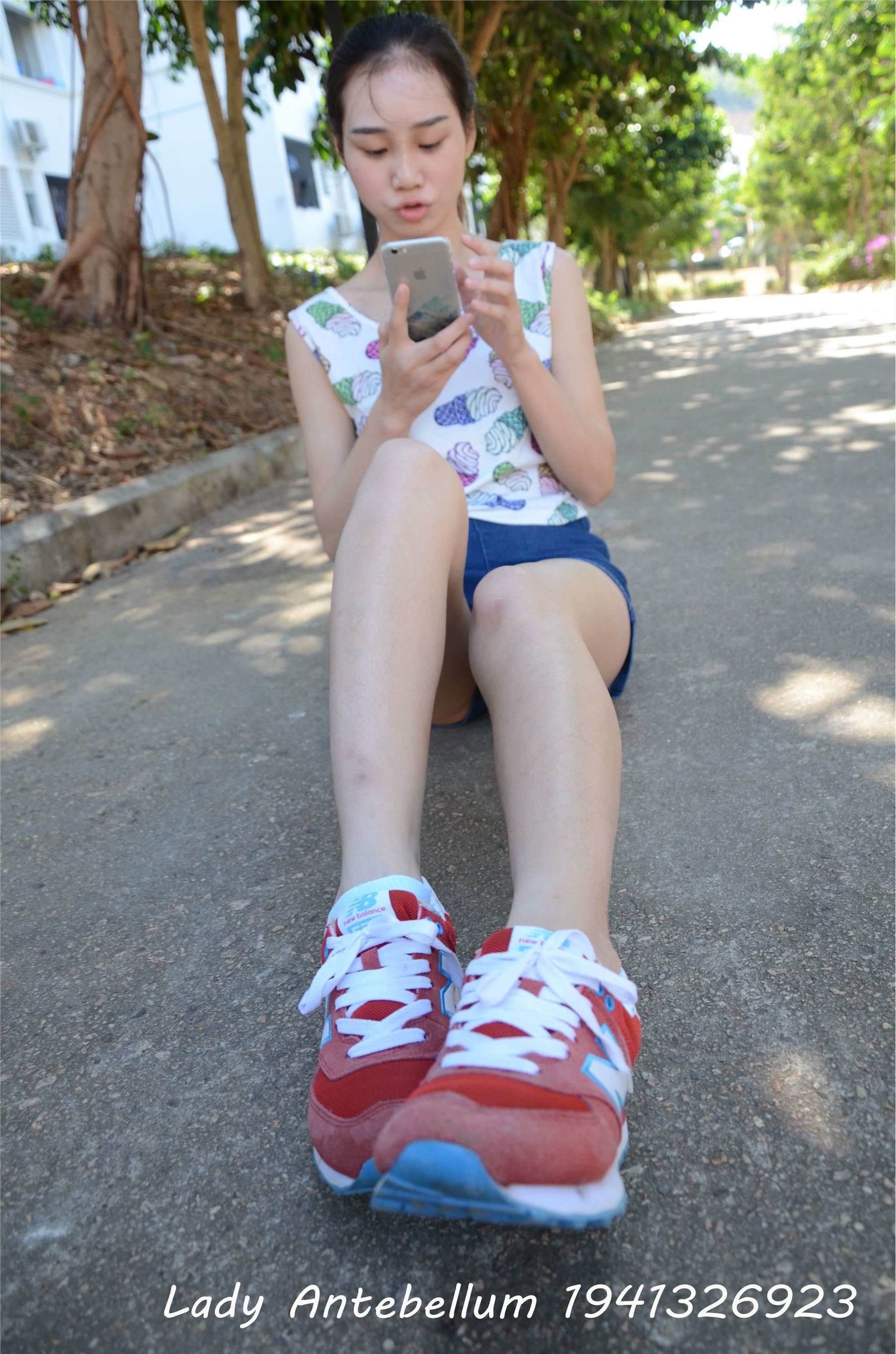 战前女神  恋足美腿棉袜女神级摄影套图 100