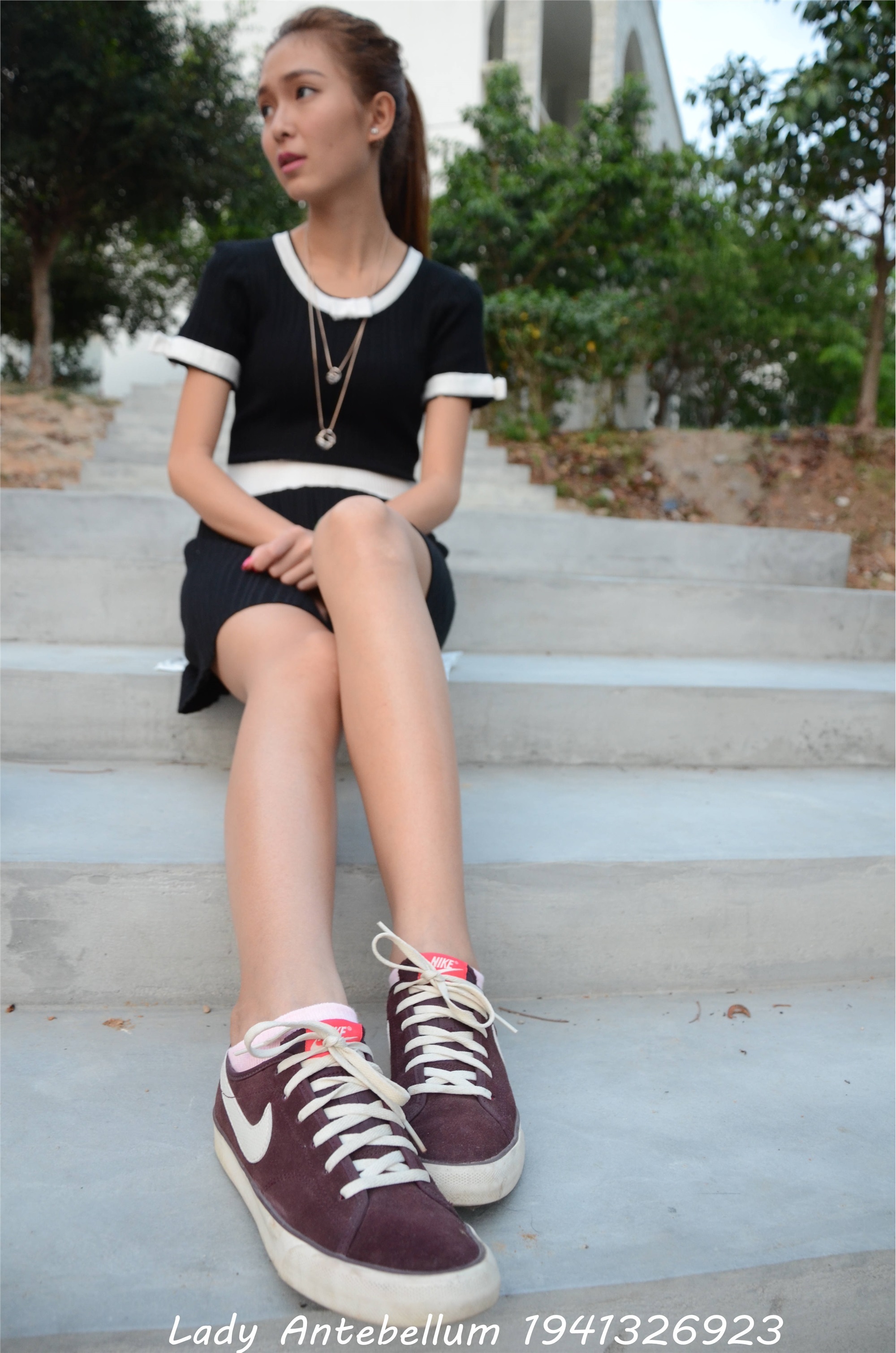 战前女神  恋足美腿棉袜女神级摄影套图 101