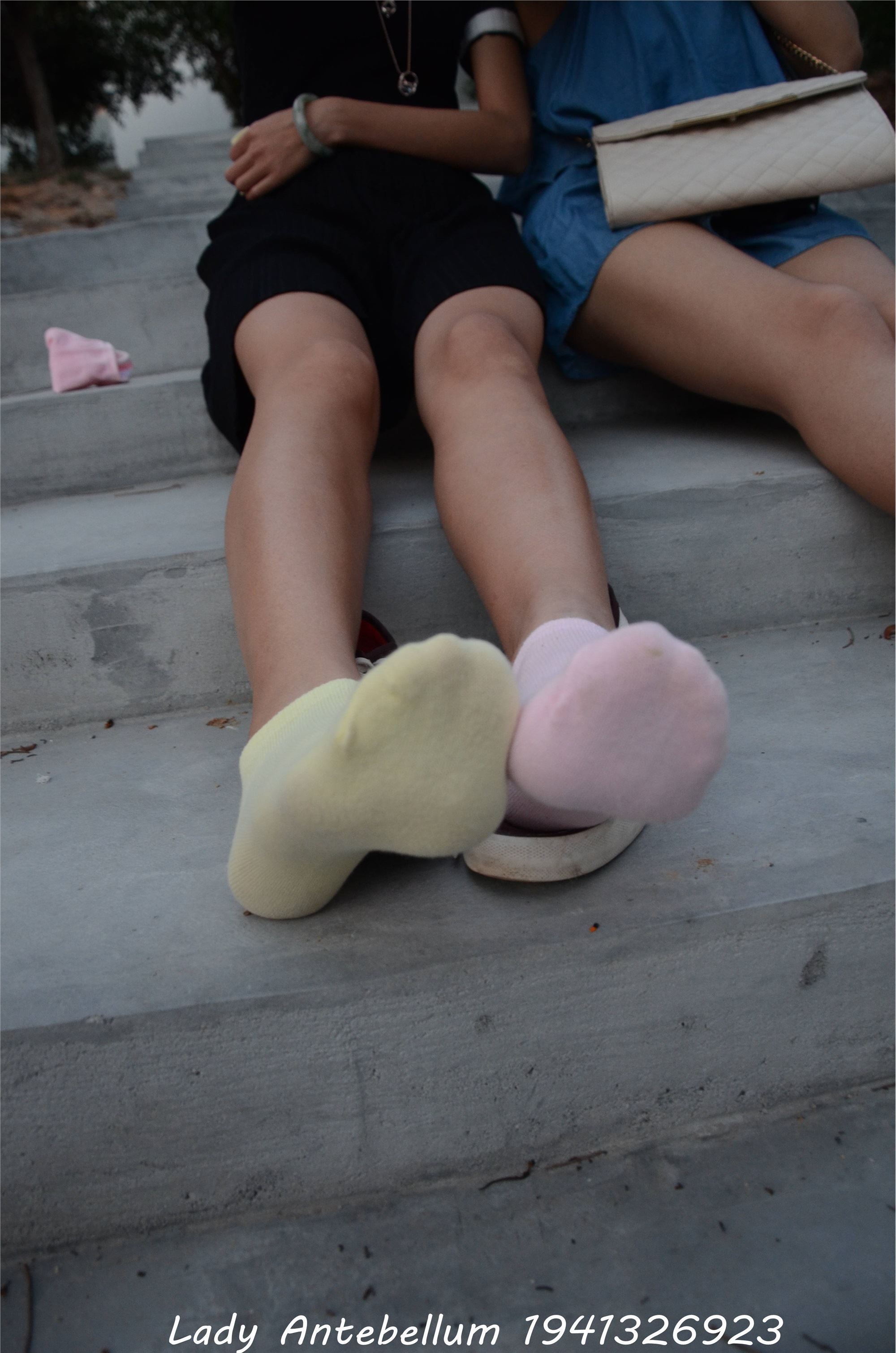 战前女神  恋足美腿棉袜女神级摄影套图 101