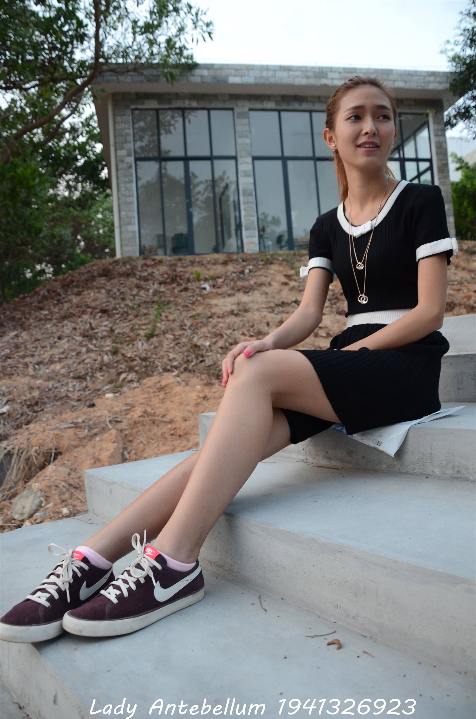 战前女神  恋足美腿棉袜女神级摄影套图 101