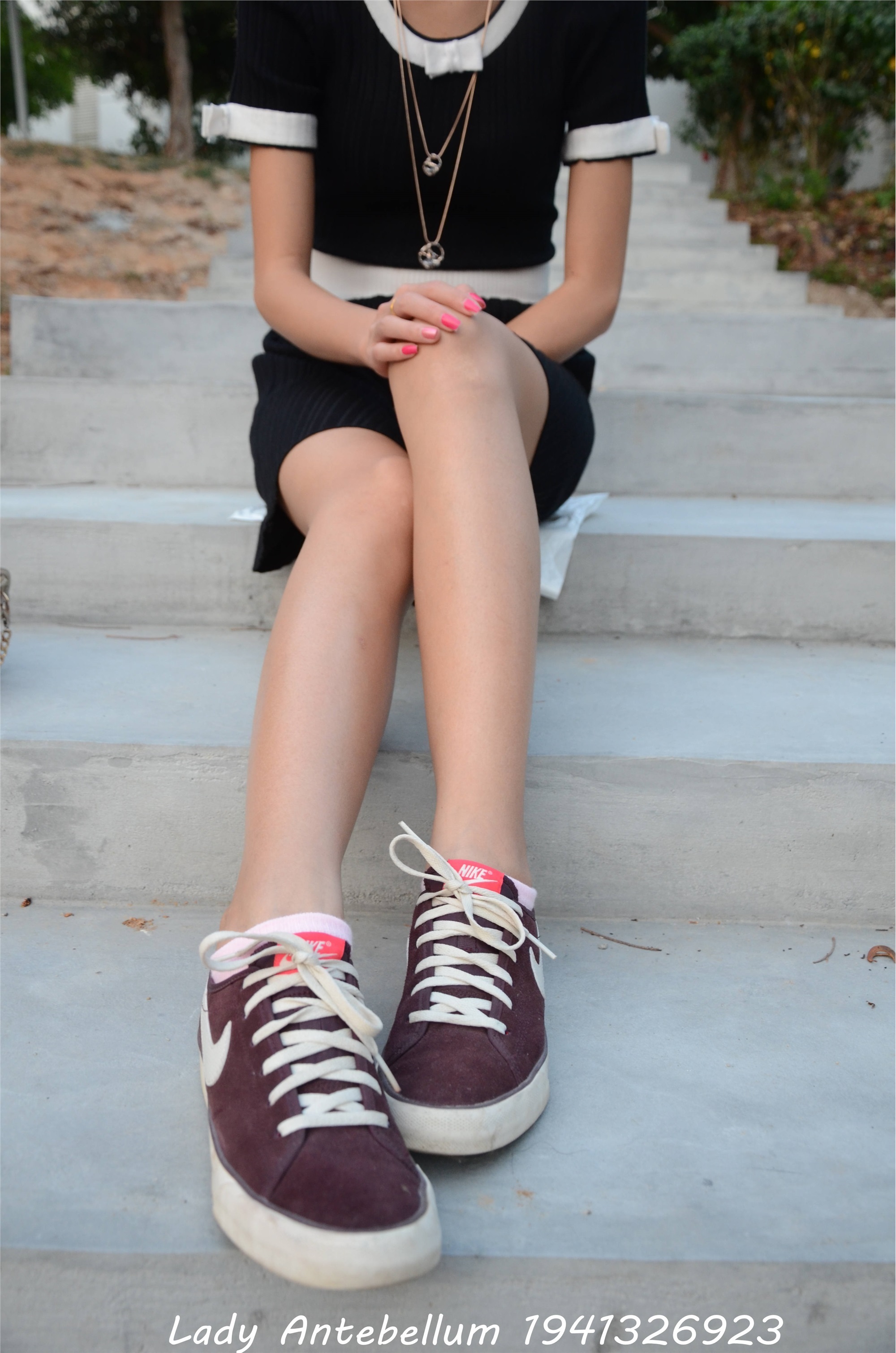 战前女神  恋足美腿棉袜女神级摄影套图 101