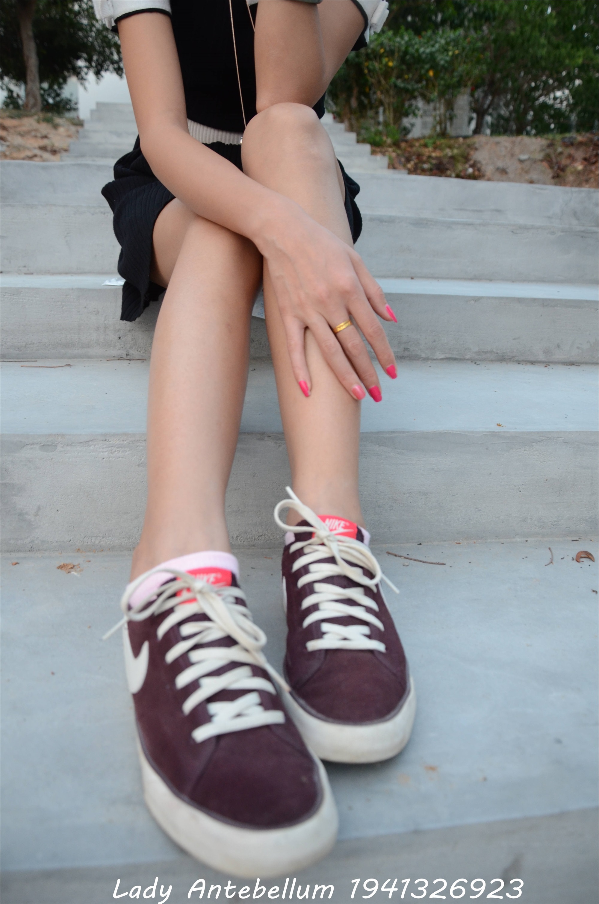 战前女神  恋足美腿棉袜女神级摄影套图 101