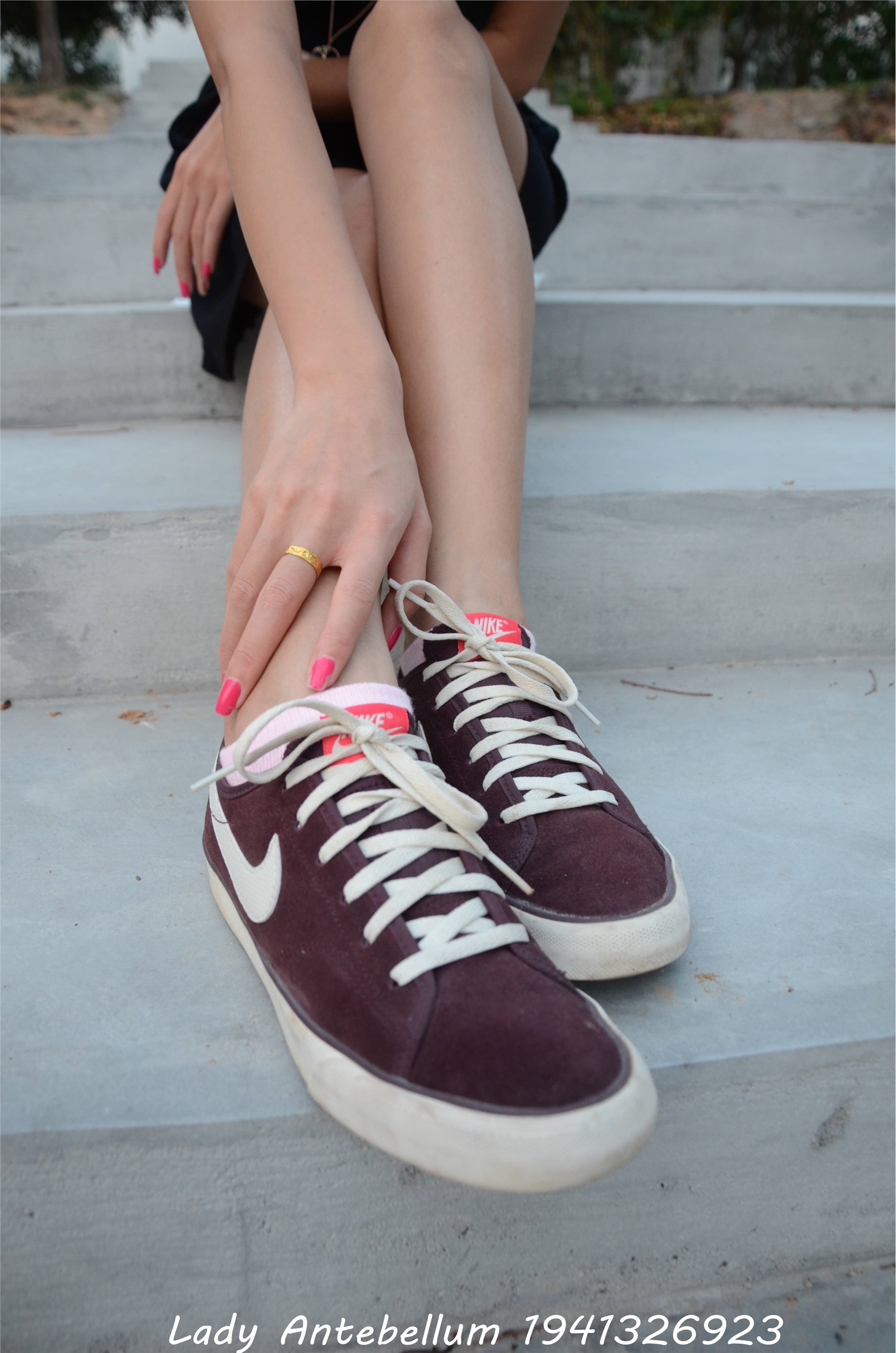 战前女神  恋足美腿棉袜女神级摄影套图 101