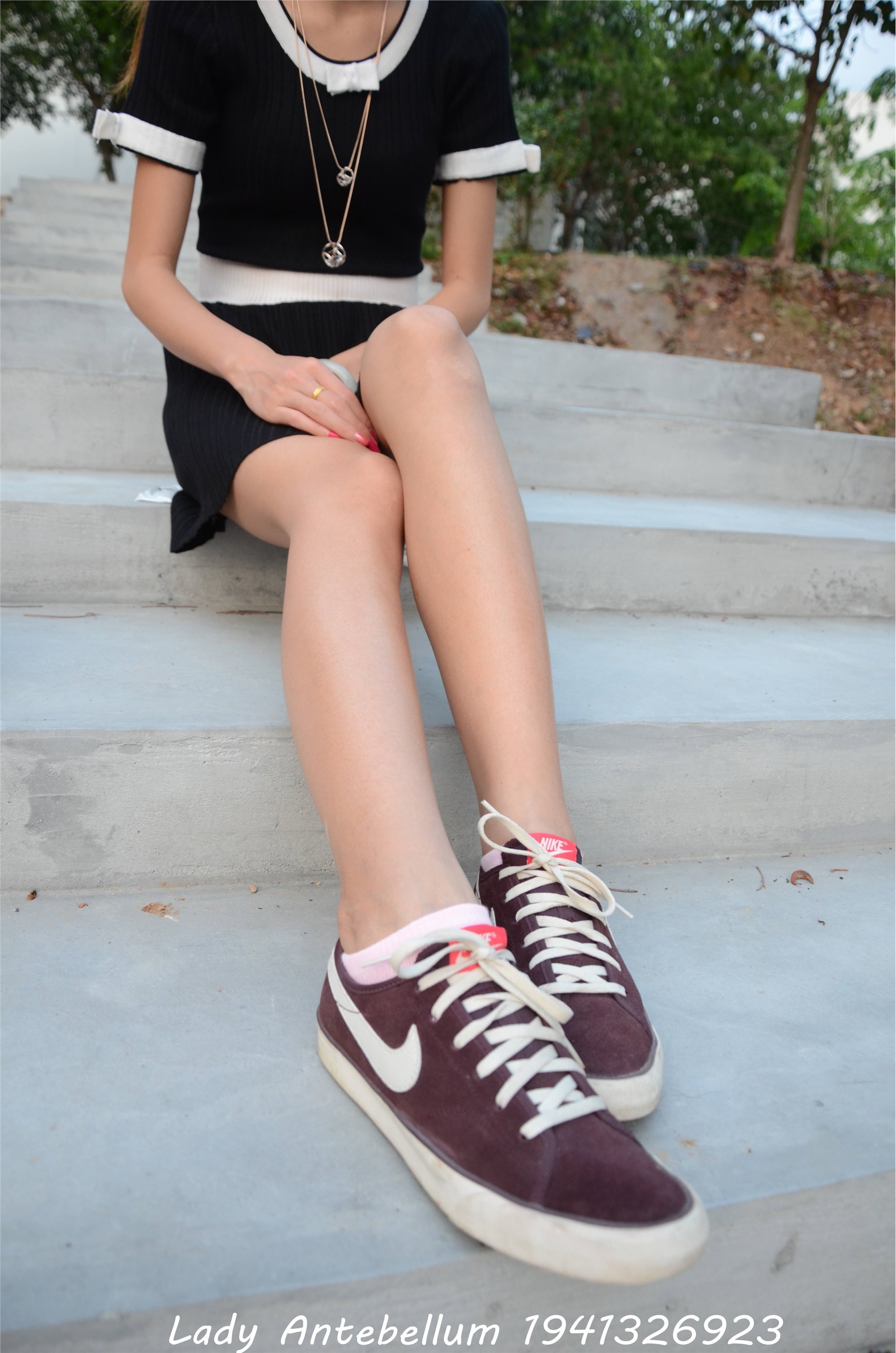 战前女神  恋足美腿棉袜女神级摄影套图 101