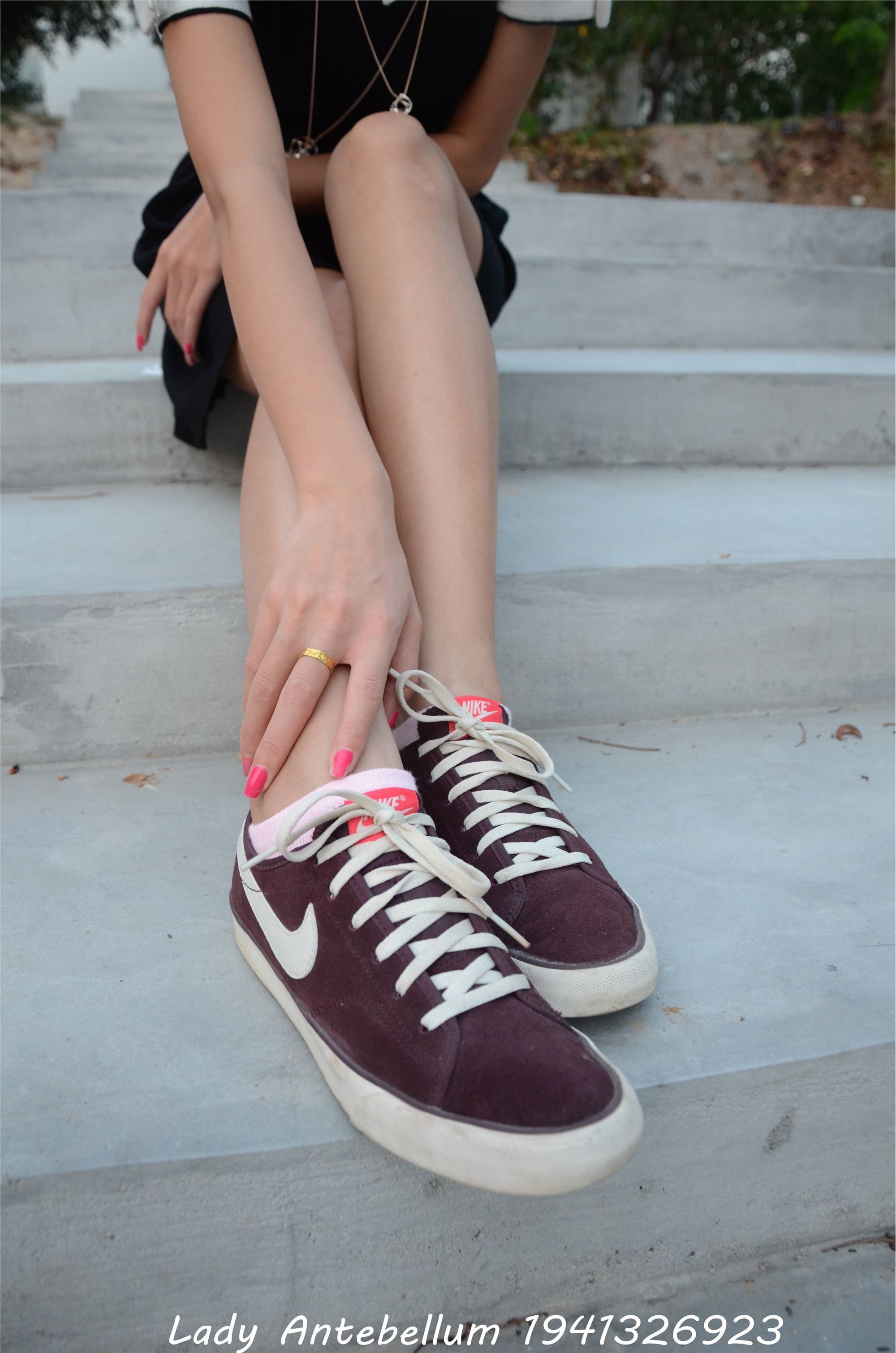 战前女神  恋足美腿棉袜女神级摄影套图 101