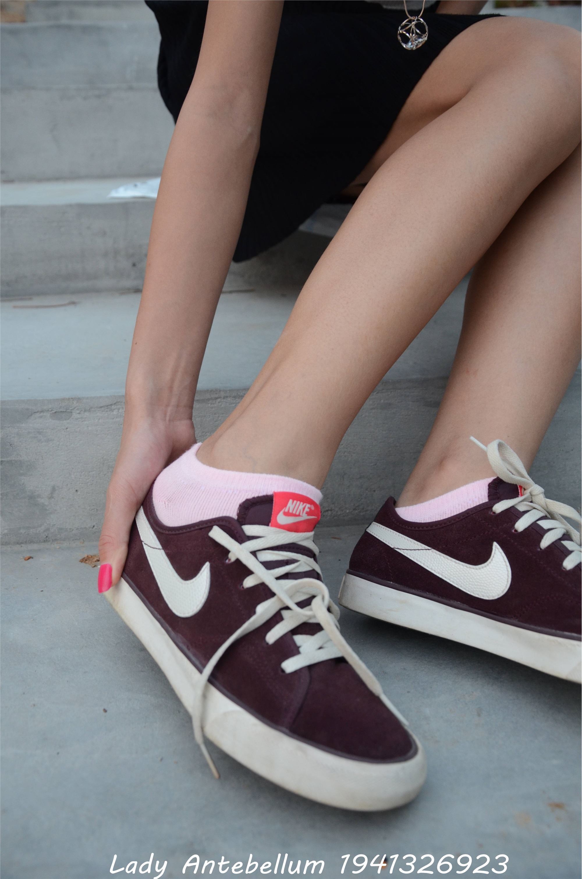 战前女神  恋足美腿棉袜女神级摄影套图 101