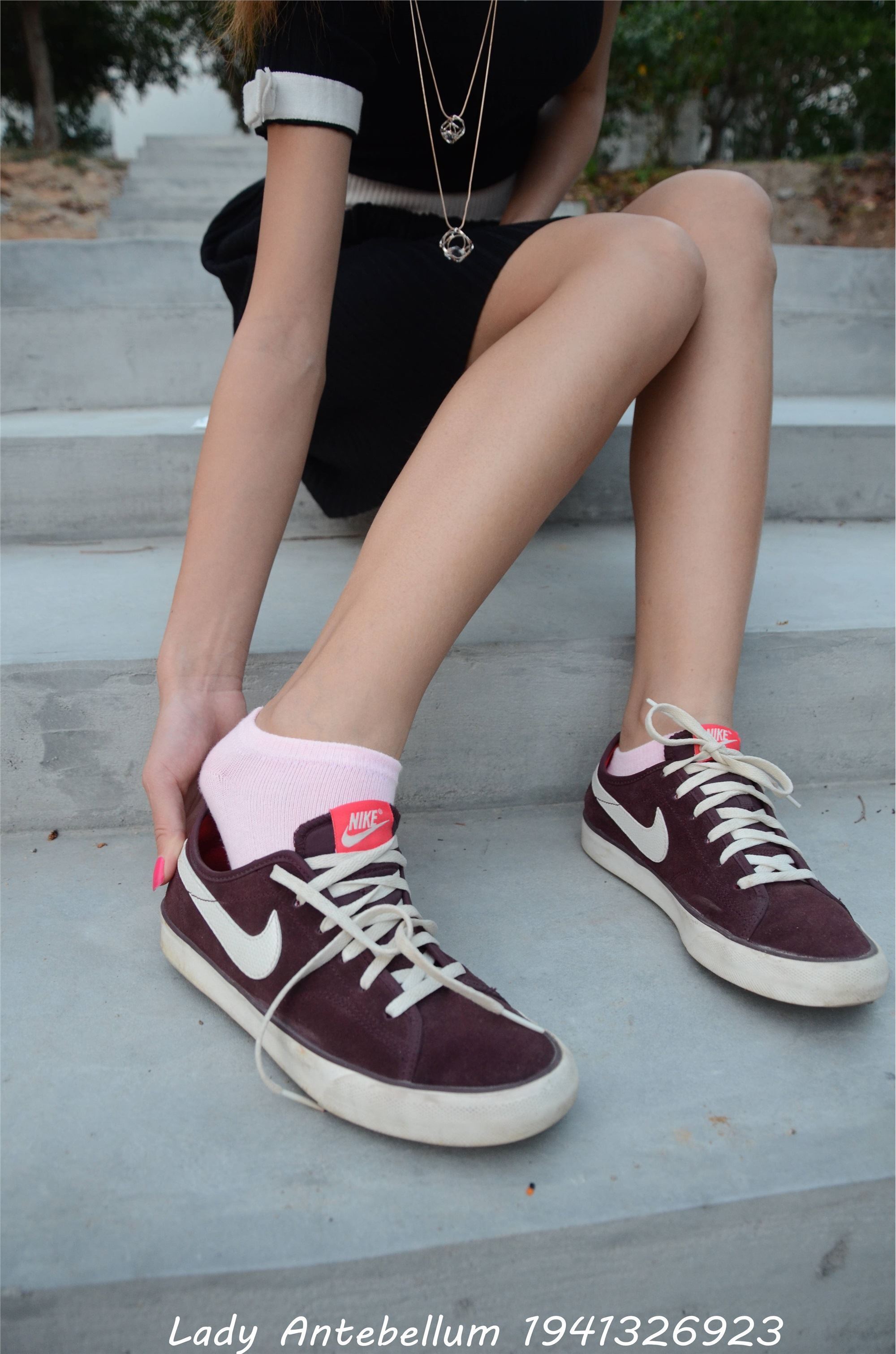 战前女神  恋足美腿棉袜女神级摄影套图 101