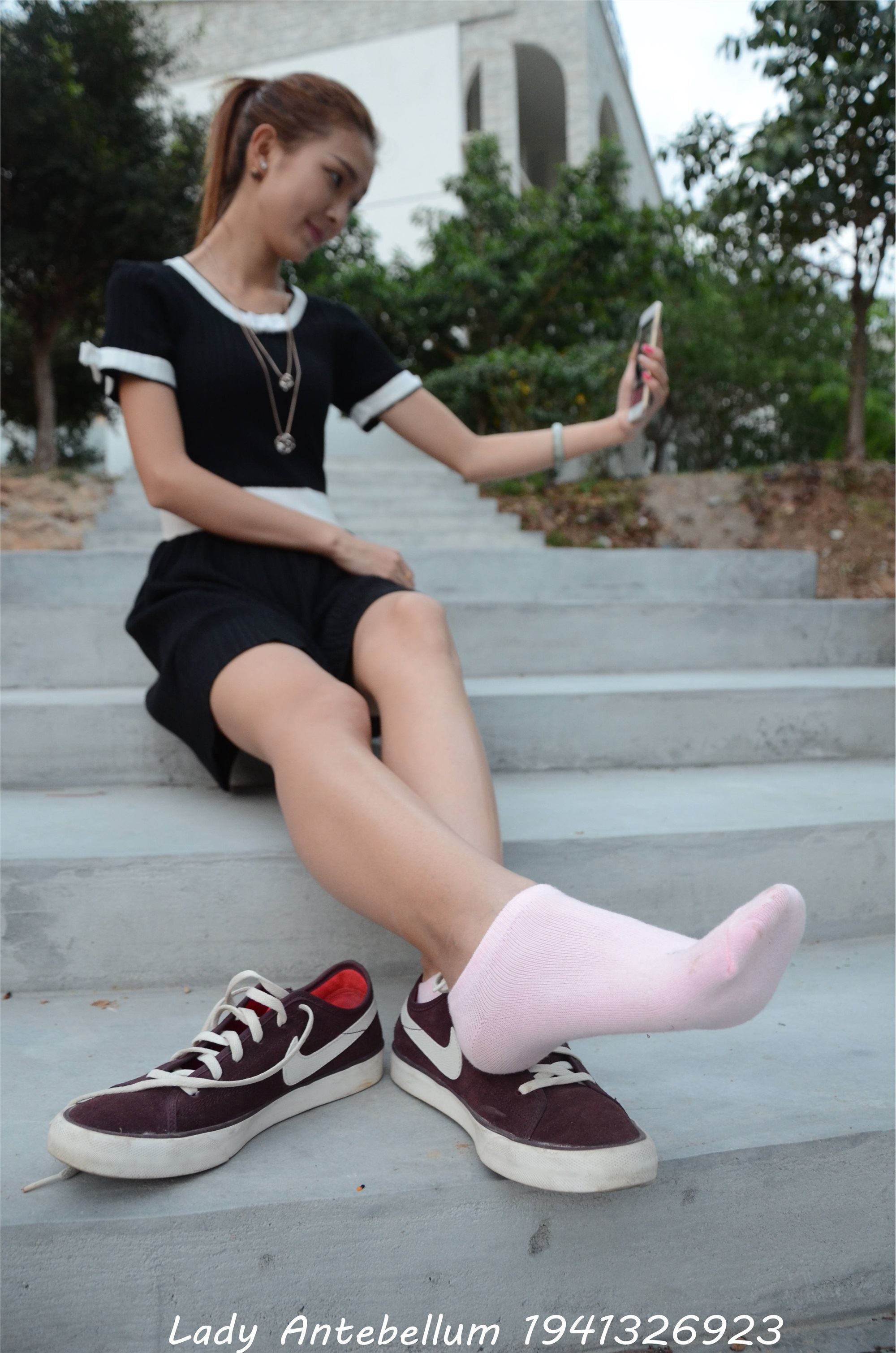 战前女神  恋足美腿棉袜女神级摄影套图 101