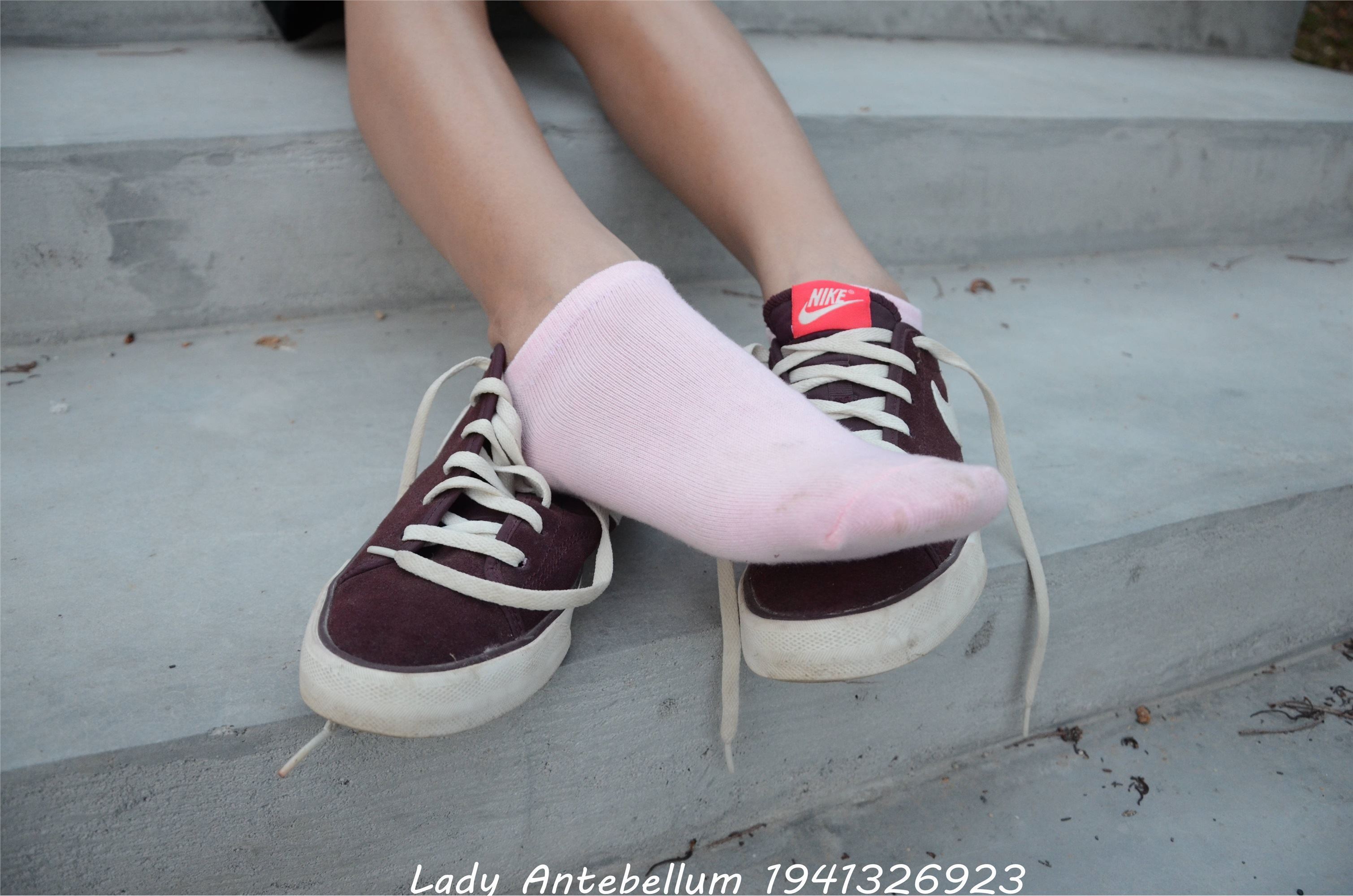 战前女神  恋足美腿棉袜女神级摄影套图 101