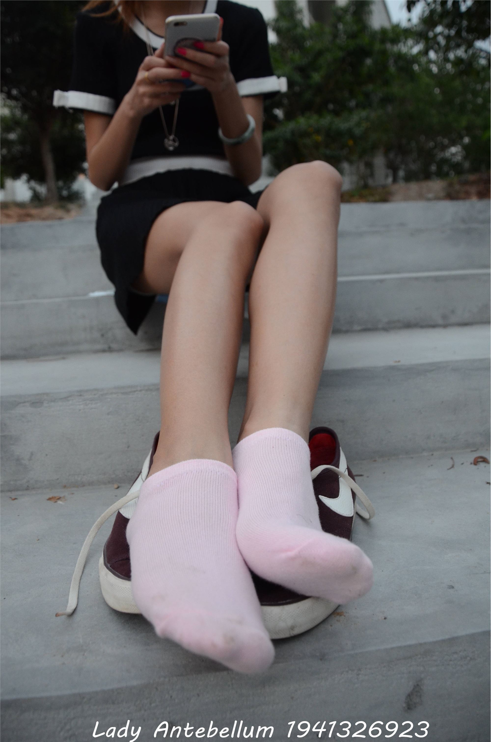 战前女神  恋足美腿棉袜女神级摄影套图 101