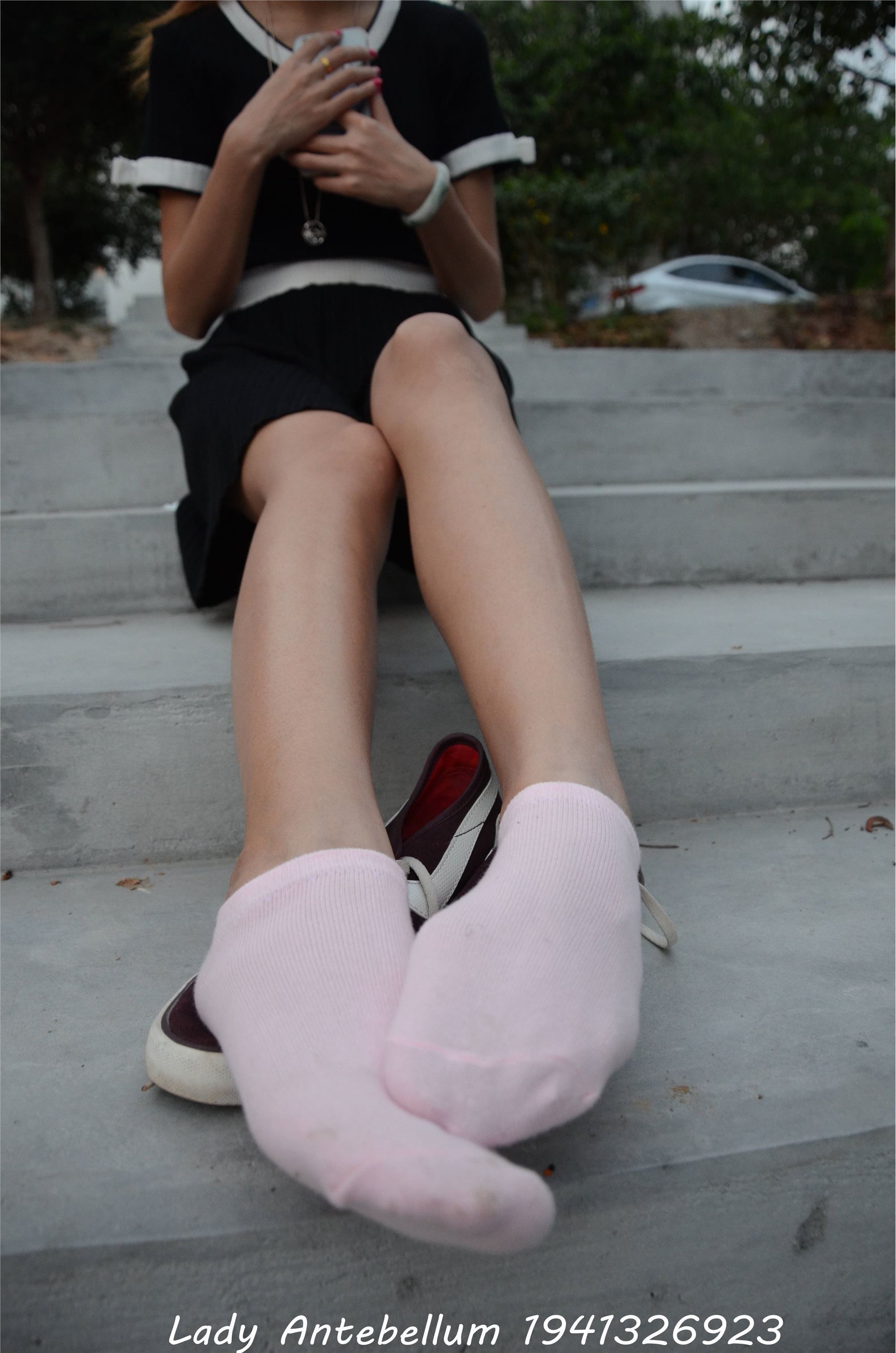 战前女神  恋足美腿棉袜女神级摄影套图 101