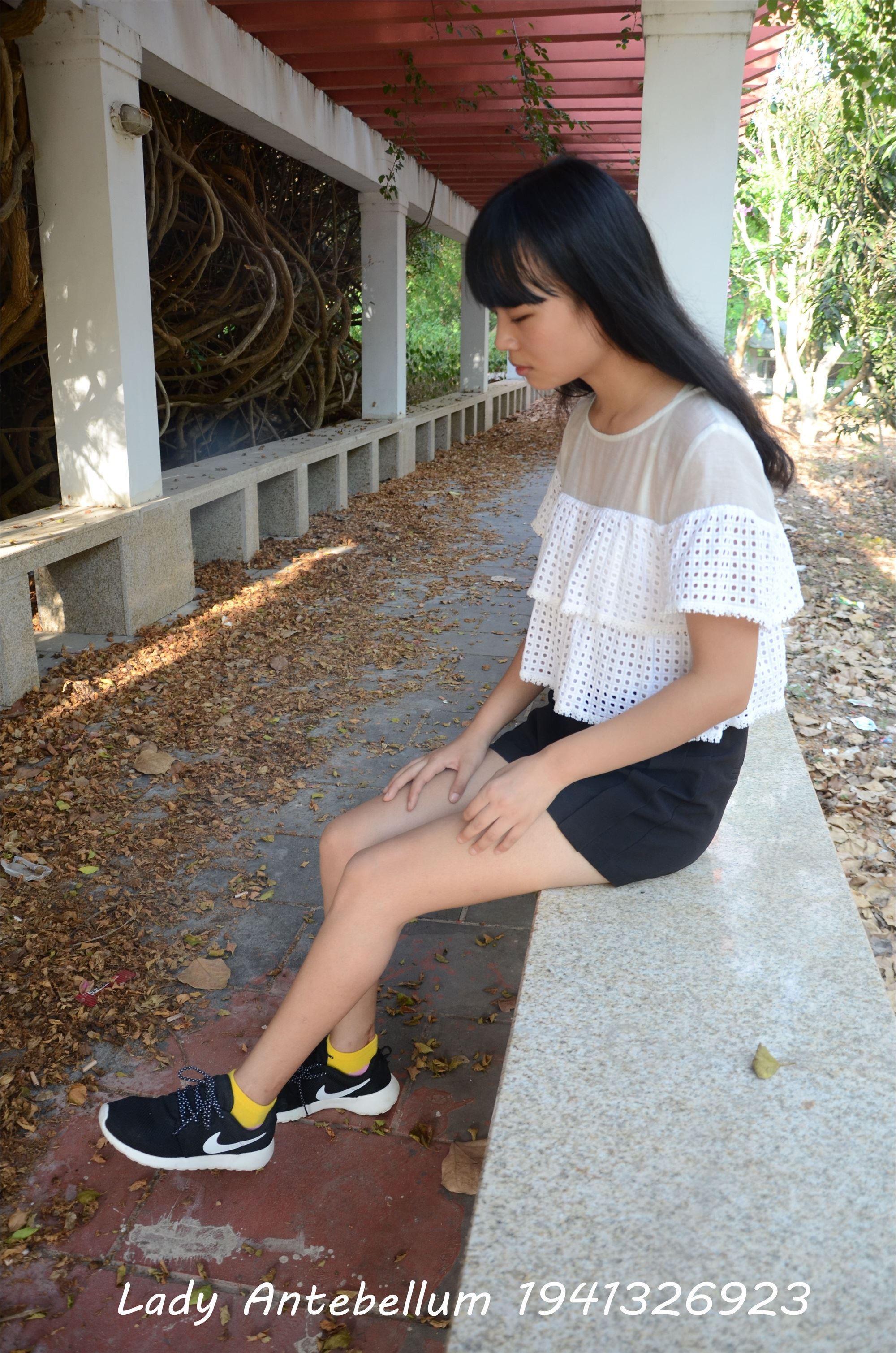 战前女神  恋足美腿棉袜女神级摄影套图 102