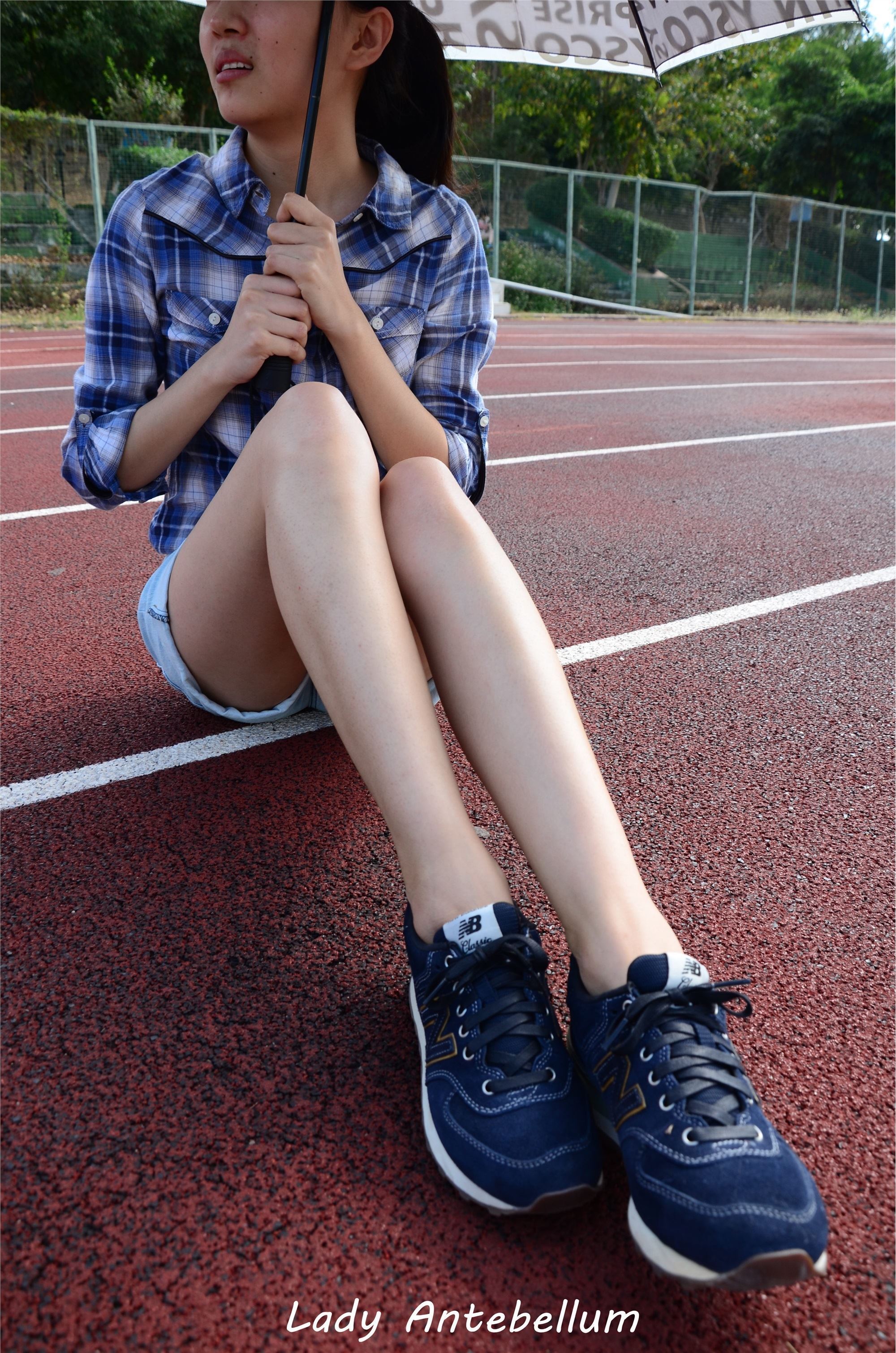 战前女神  恋足美腿棉袜女神级摄影套图 092