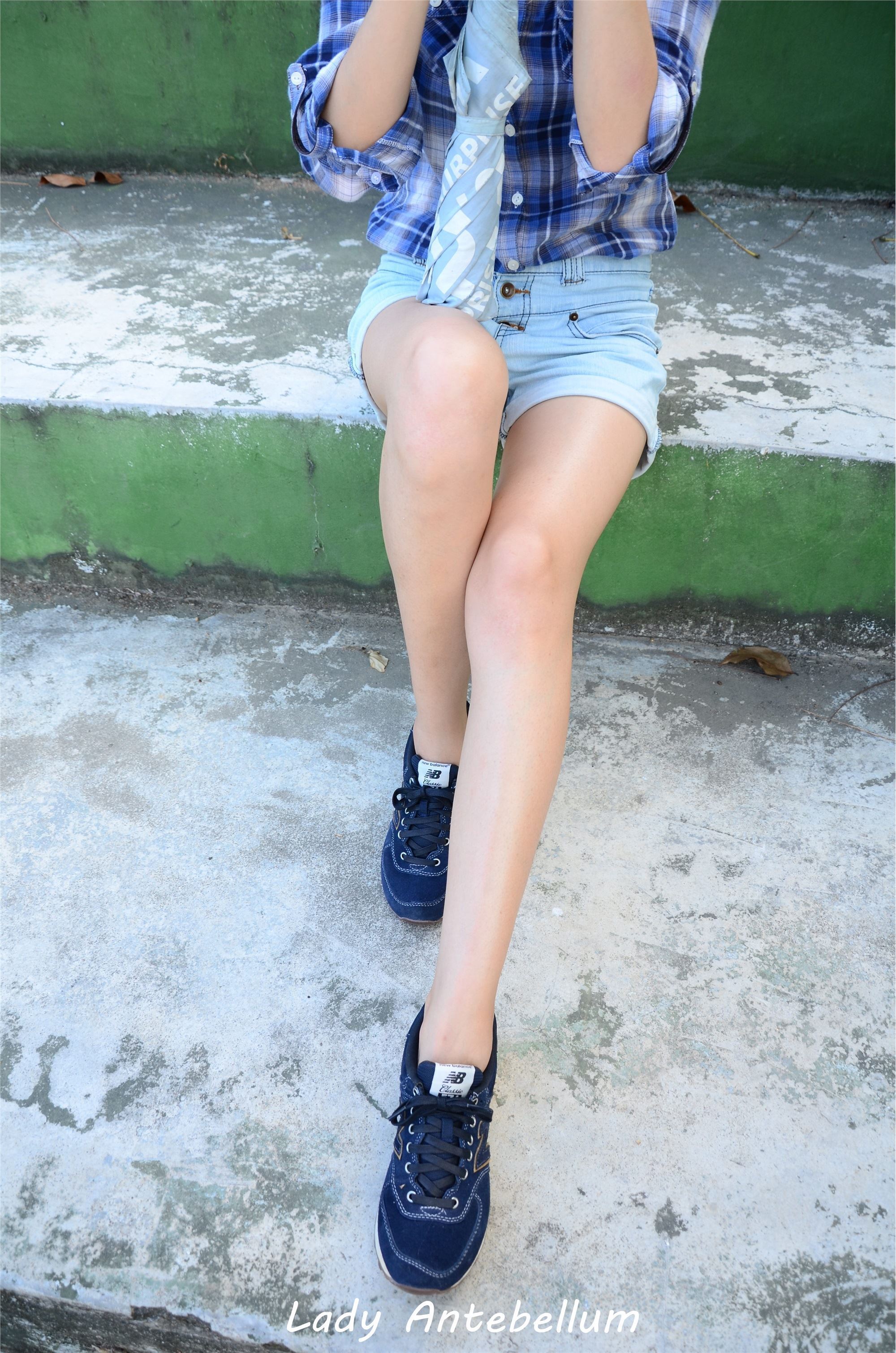 战前女神  恋足美腿棉袜女神级摄影套图 092