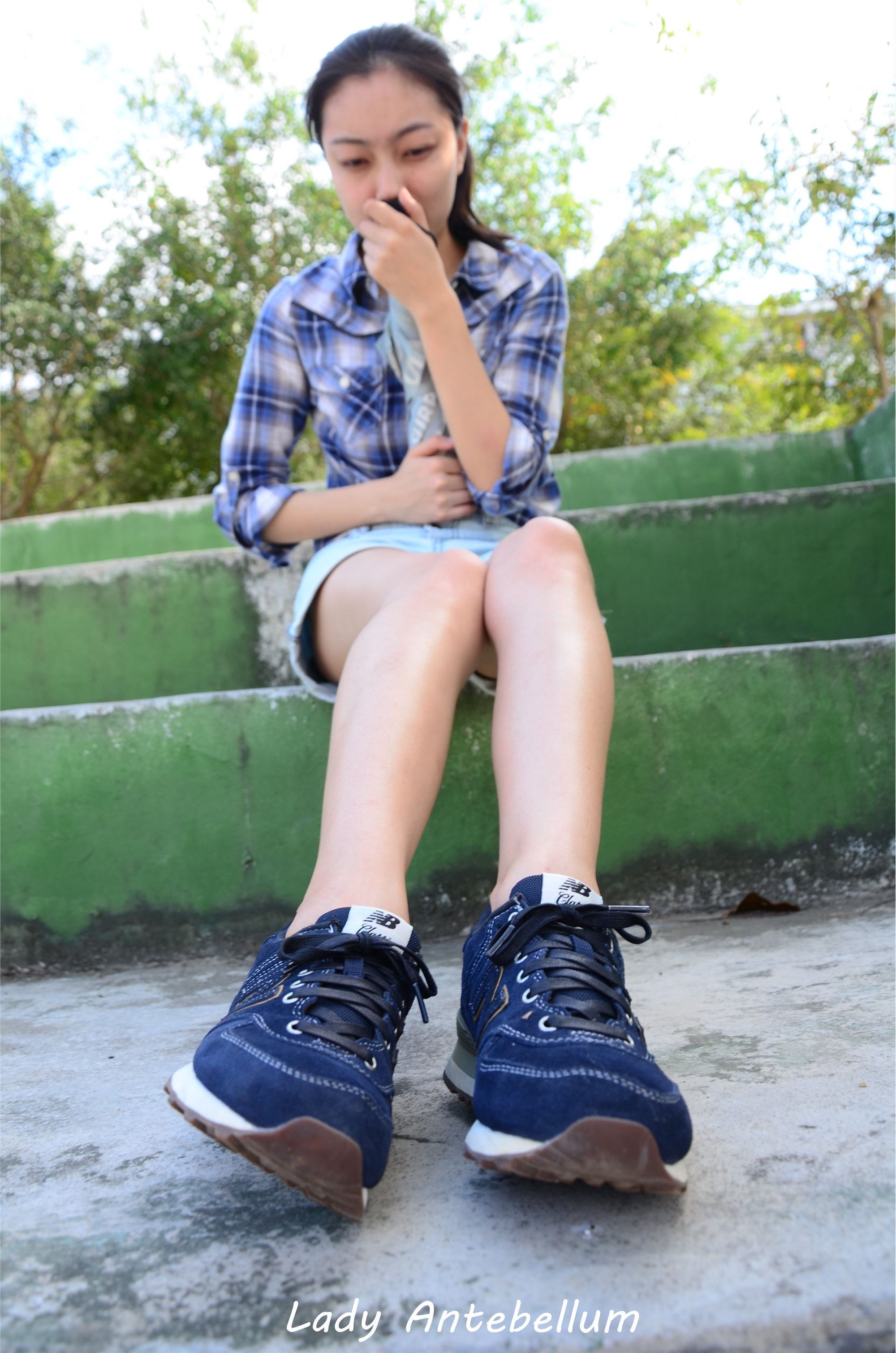 战前女神  恋足美腿棉袜女神级摄影套图 092