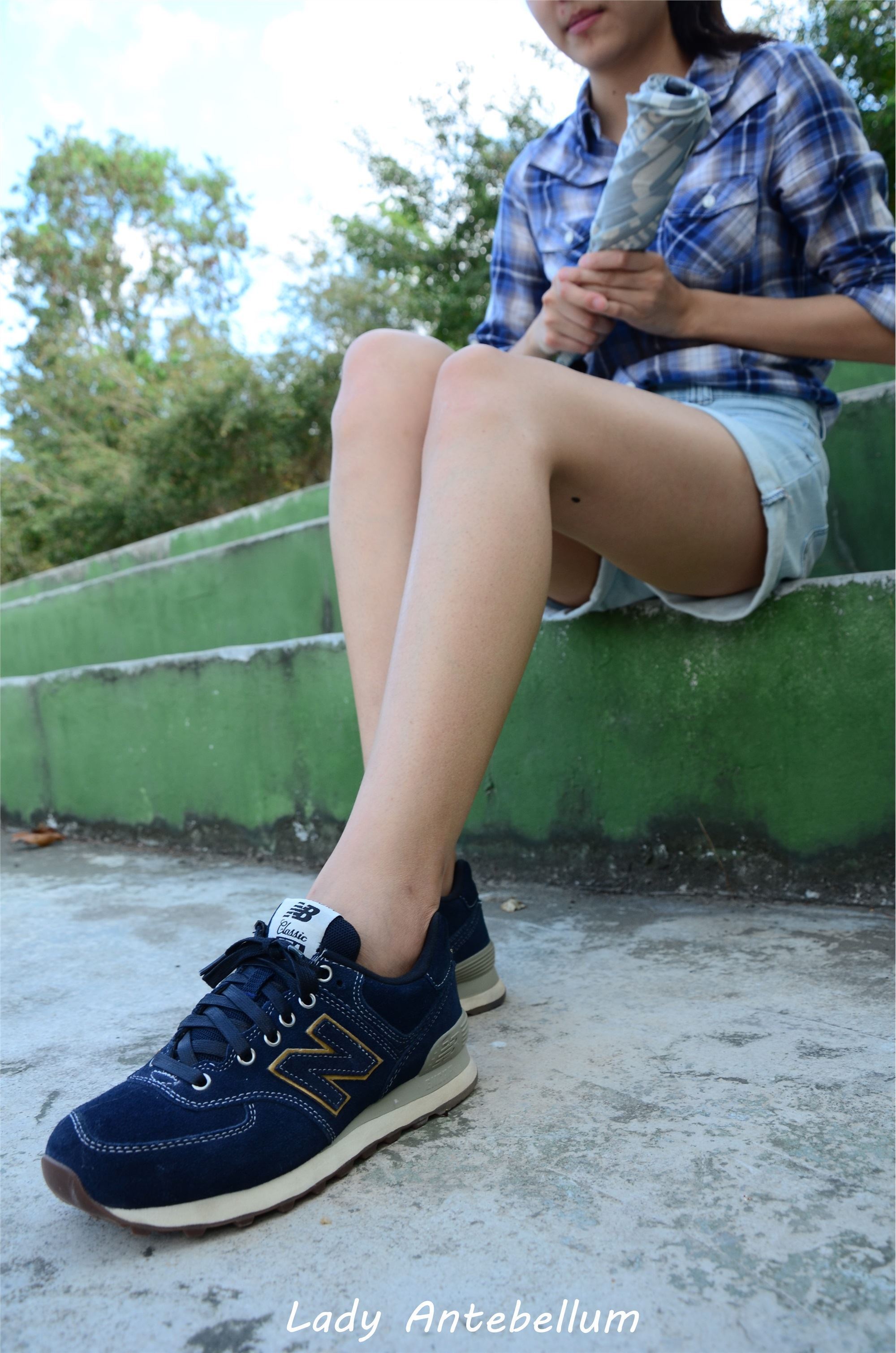 战前女神  恋足美腿棉袜女神级摄影套图 092