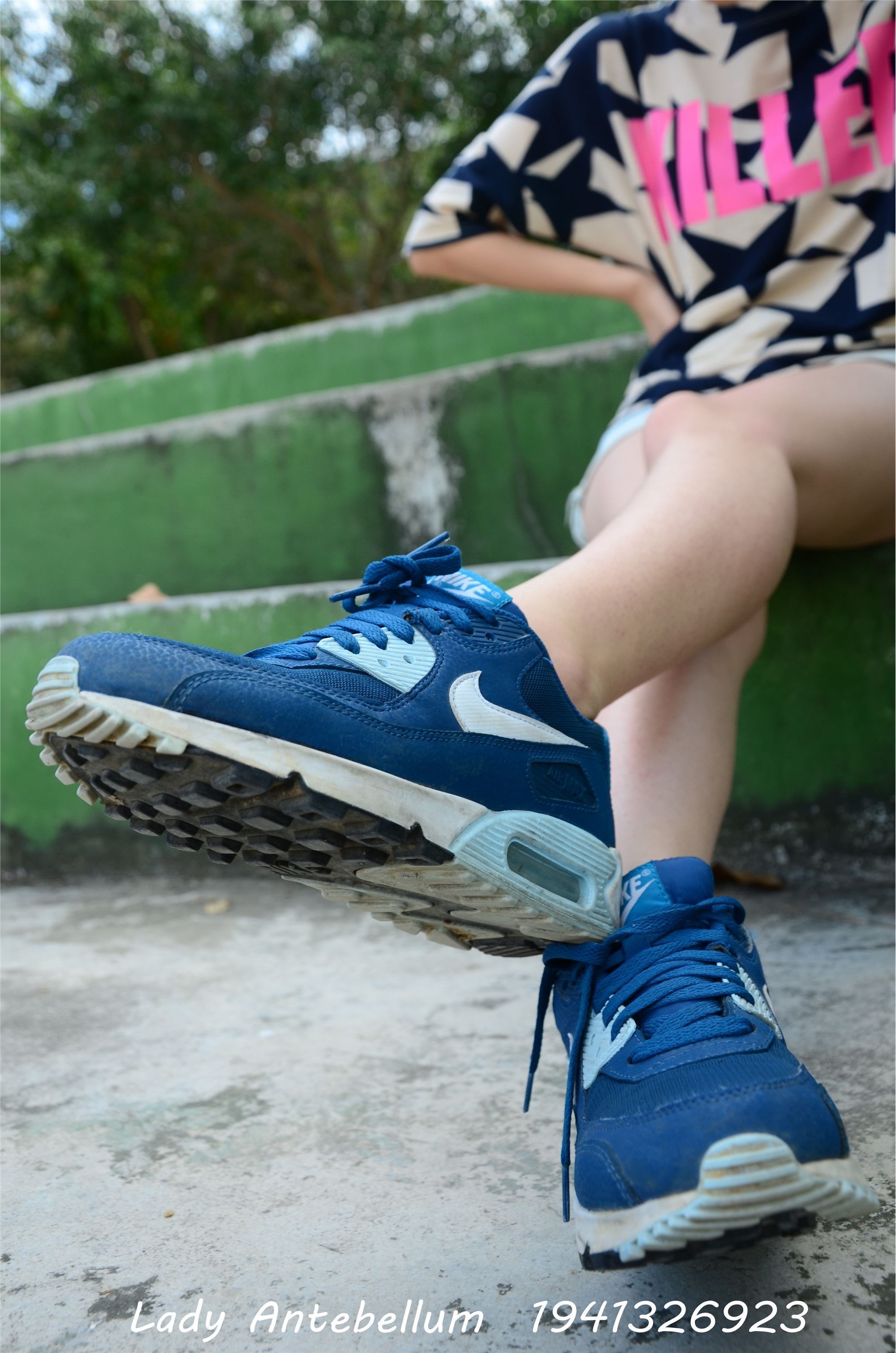 战前女神  恋足美腿棉袜女神级摄影套图 093