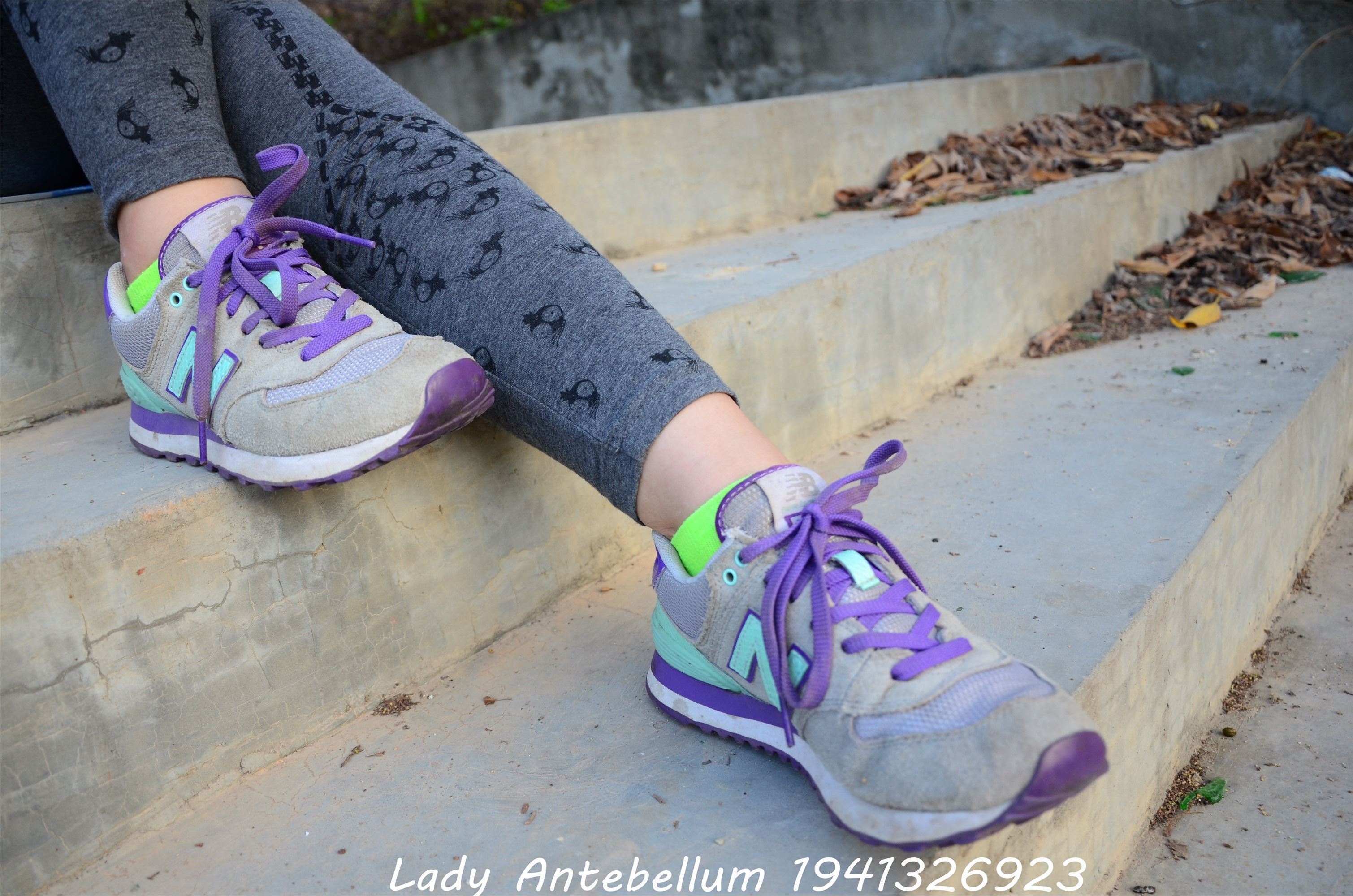 战前女神  恋足美腿棉袜女神级摄影套图 094