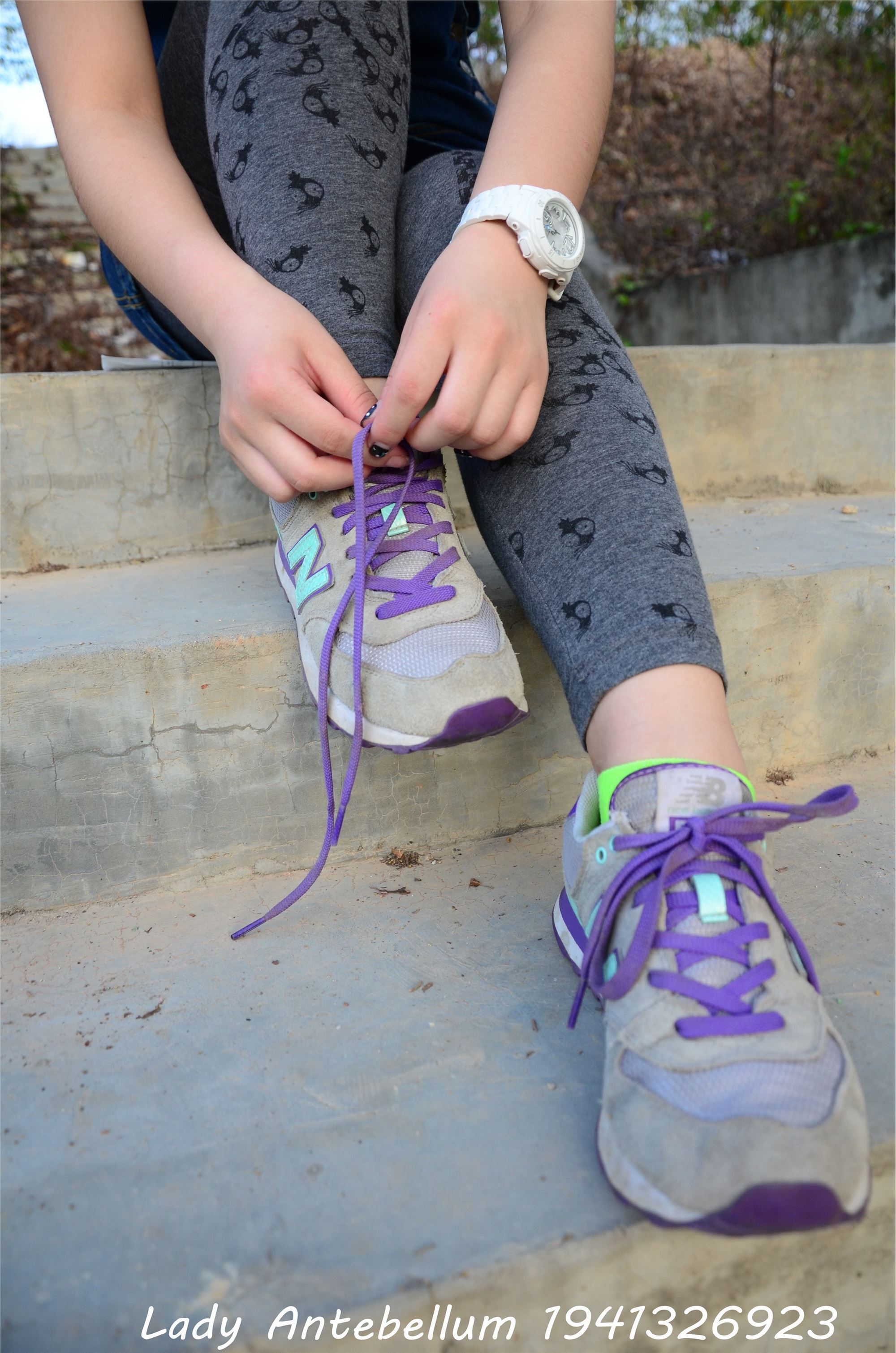 战前女神  恋足美腿棉袜女神级摄影套图 094