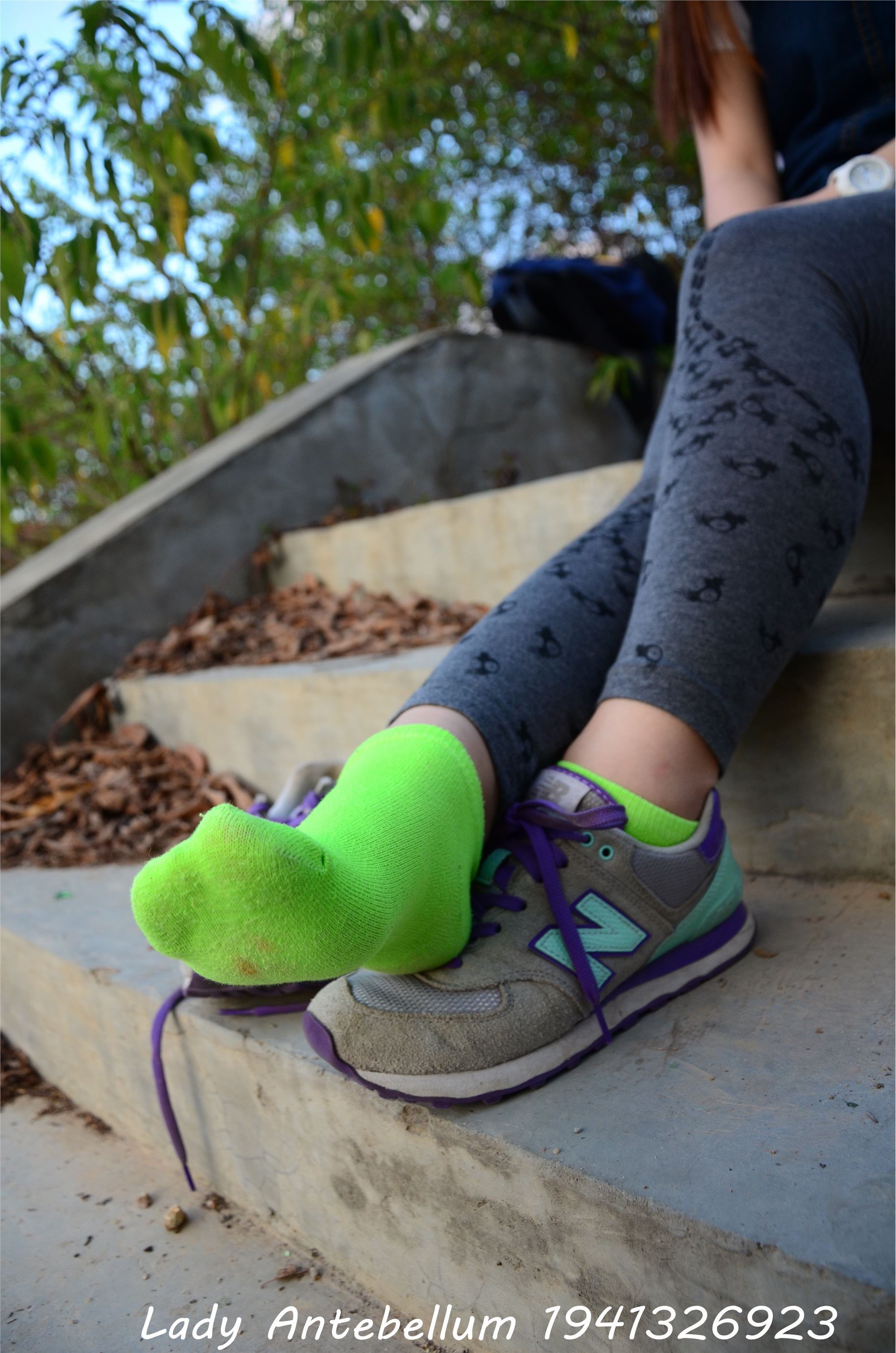 战前女神  恋足美腿棉袜女神级摄影套图 094