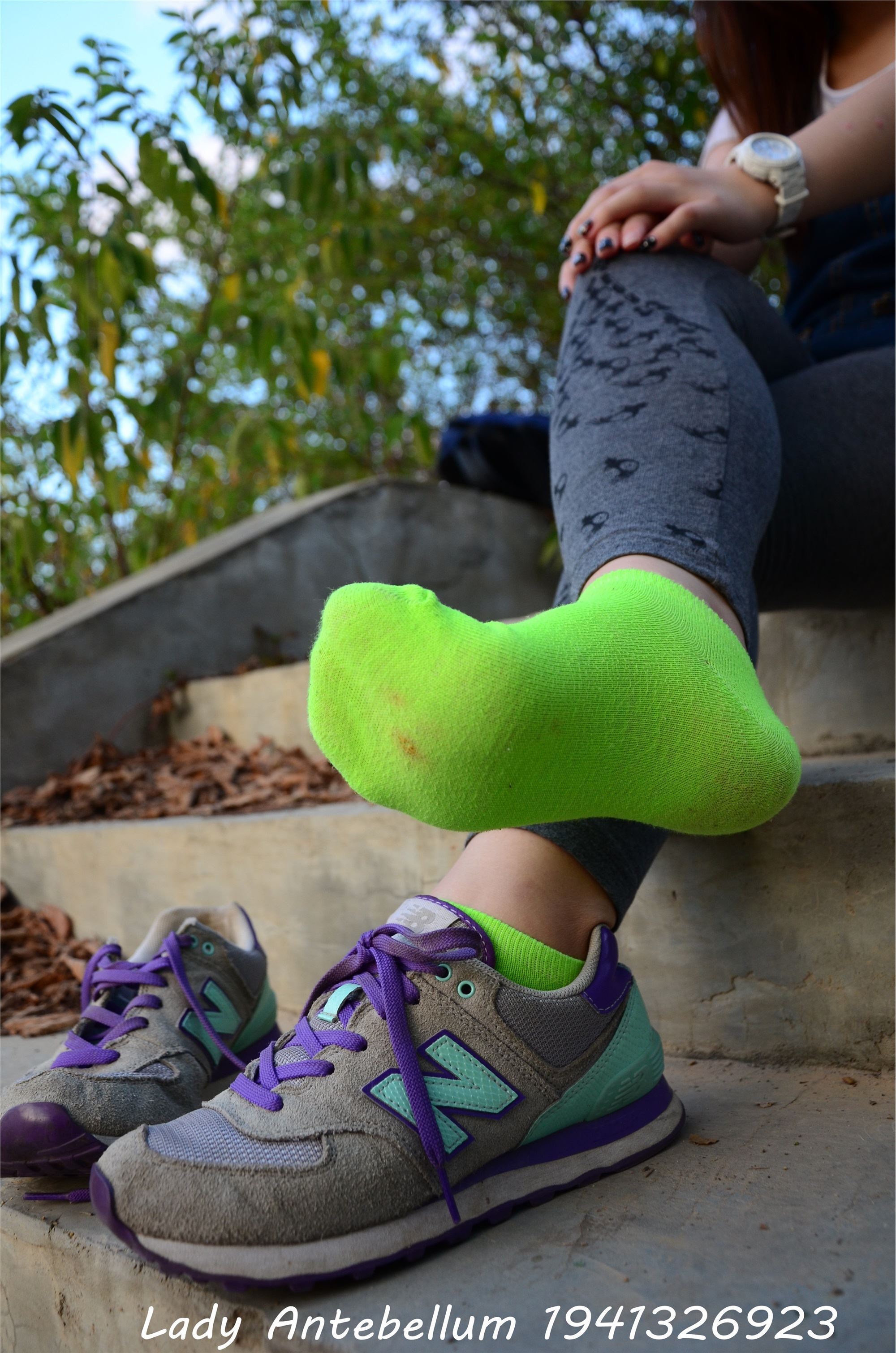 战前女神  恋足美腿棉袜女神级摄影套图 094