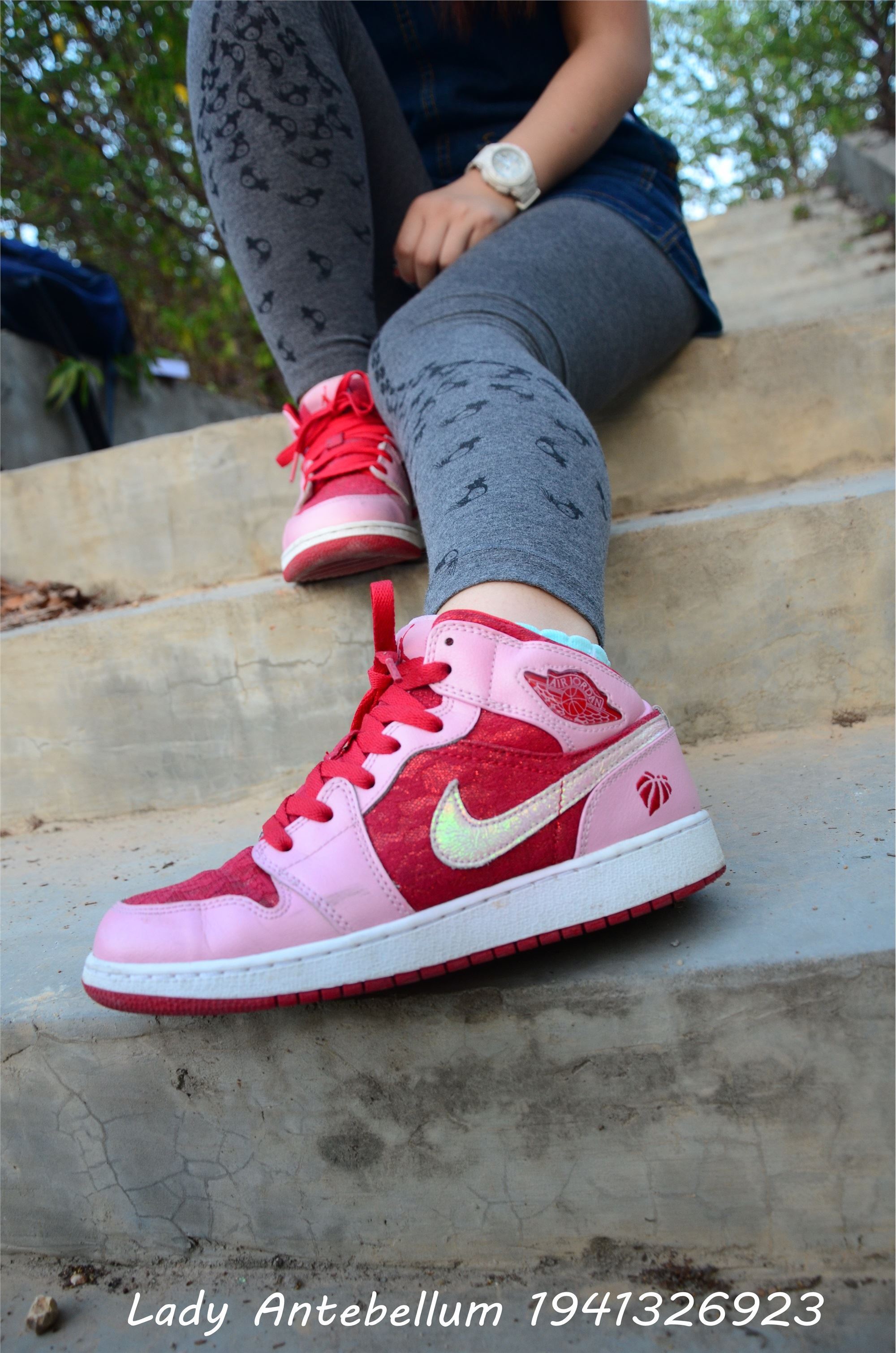 战前女神  恋足美腿棉袜女神级摄影套图 095