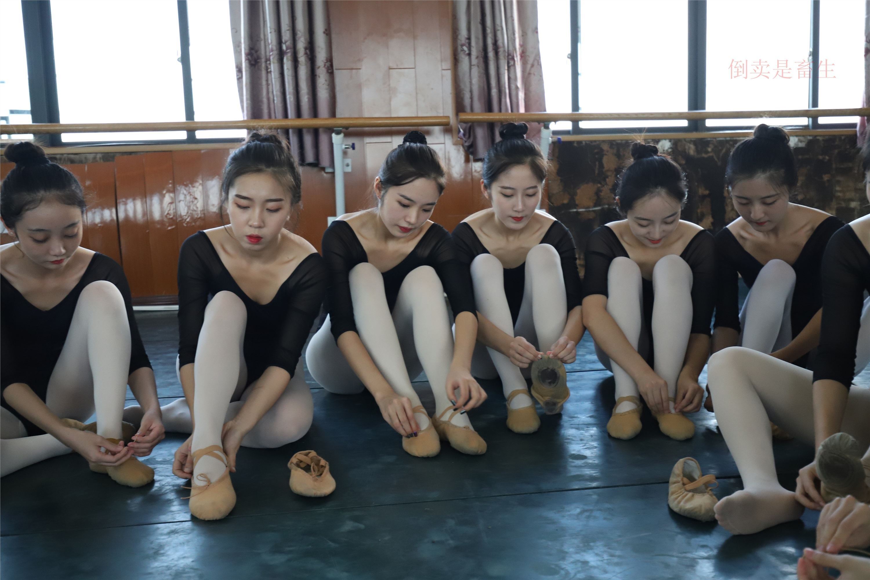 大西瓜美女图片 W001 舞蹈统一825p1