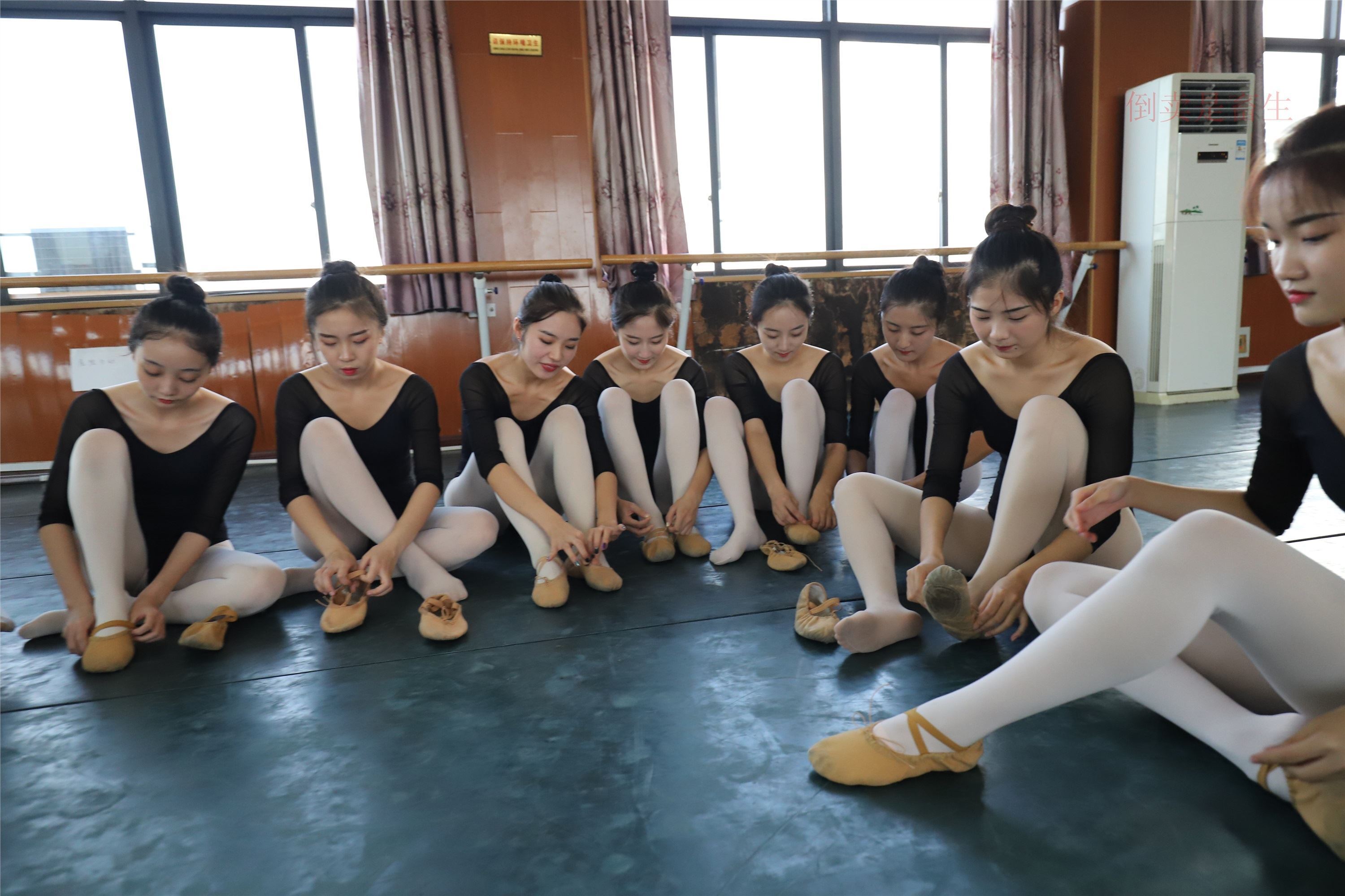 大西瓜美女图片 W001 舞蹈统一825p1