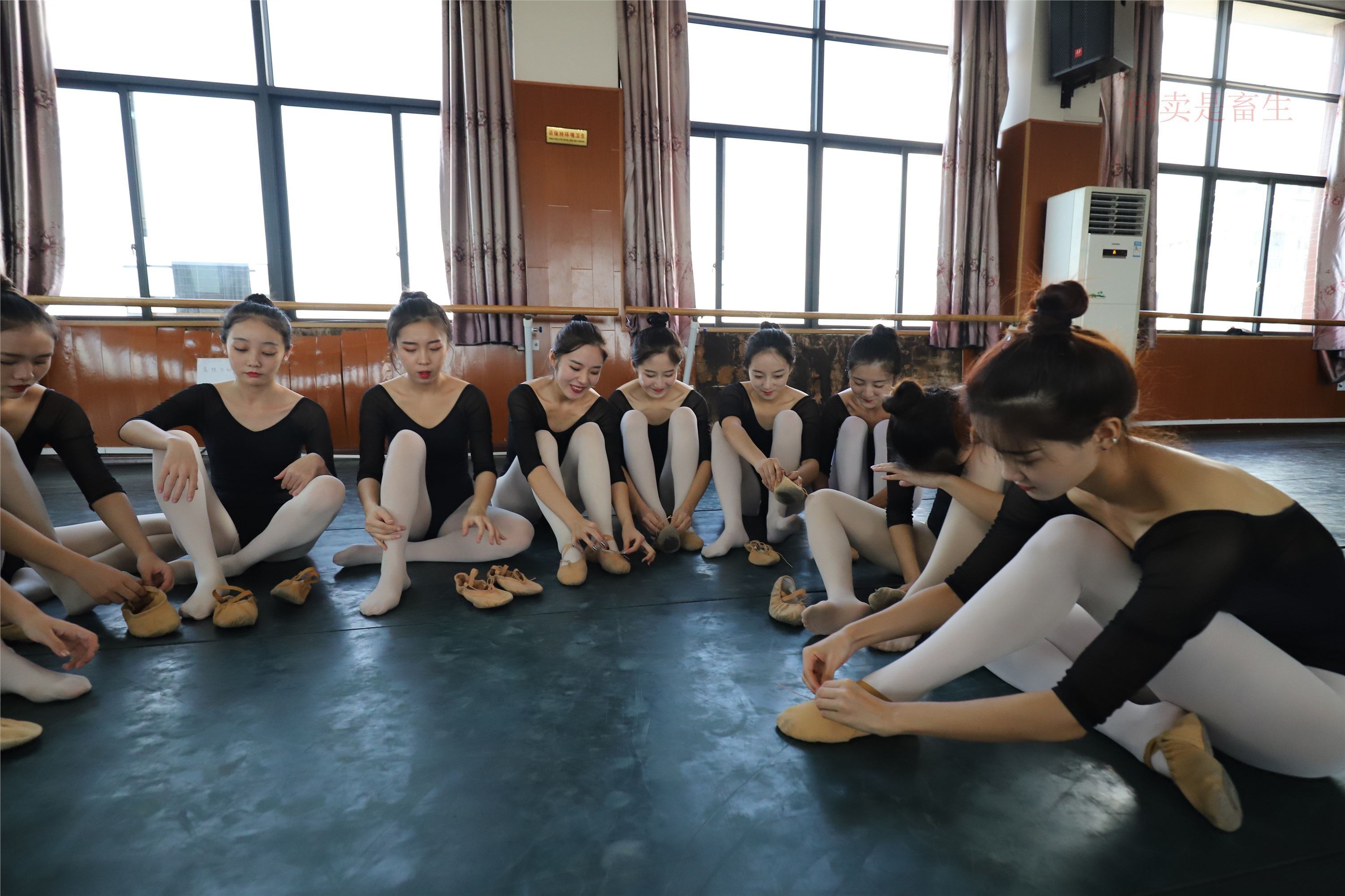 大西瓜美女图片 W001 舞蹈统一825p1