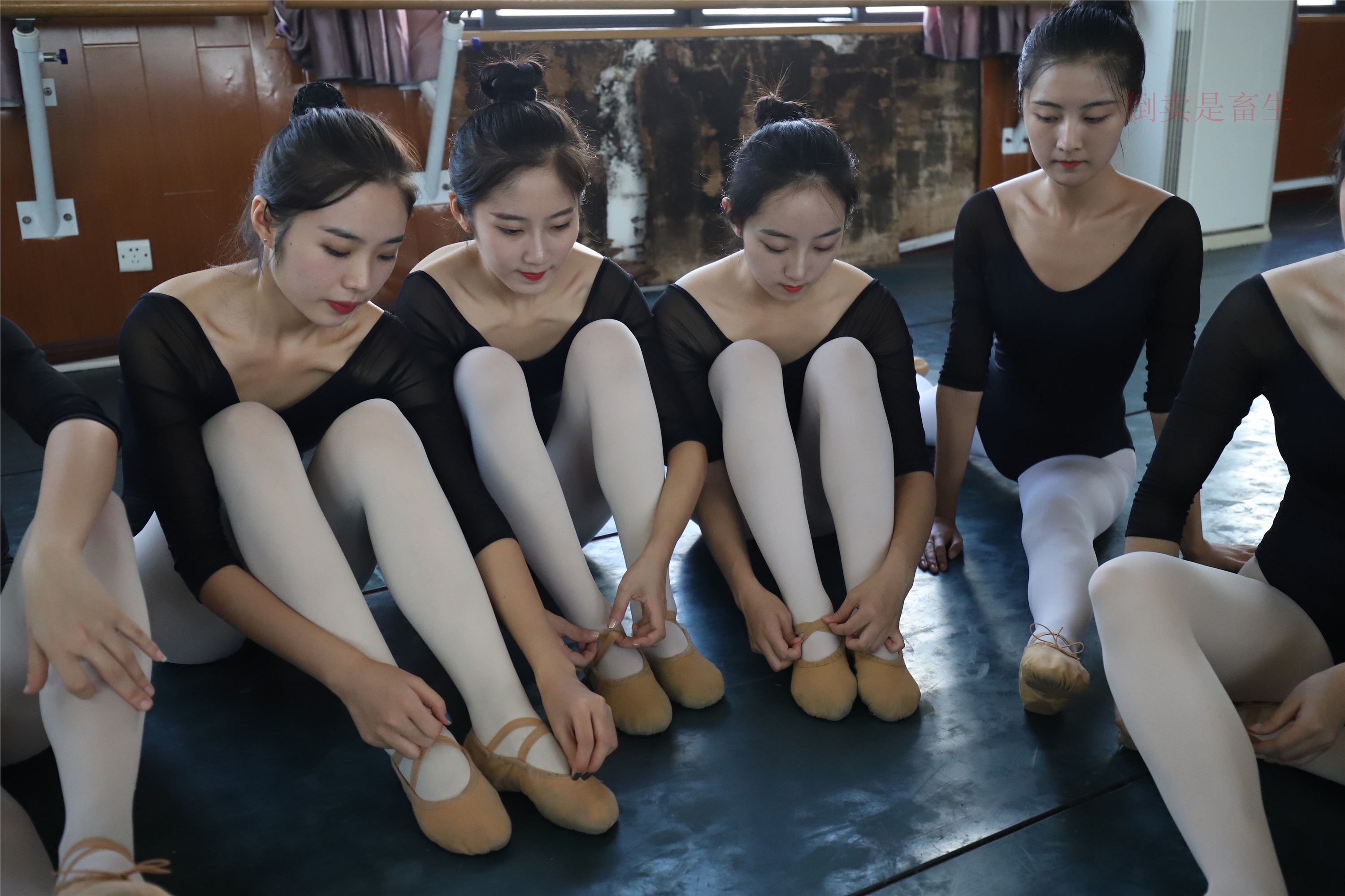 大西瓜美女图片 W001 舞蹈统一825p1