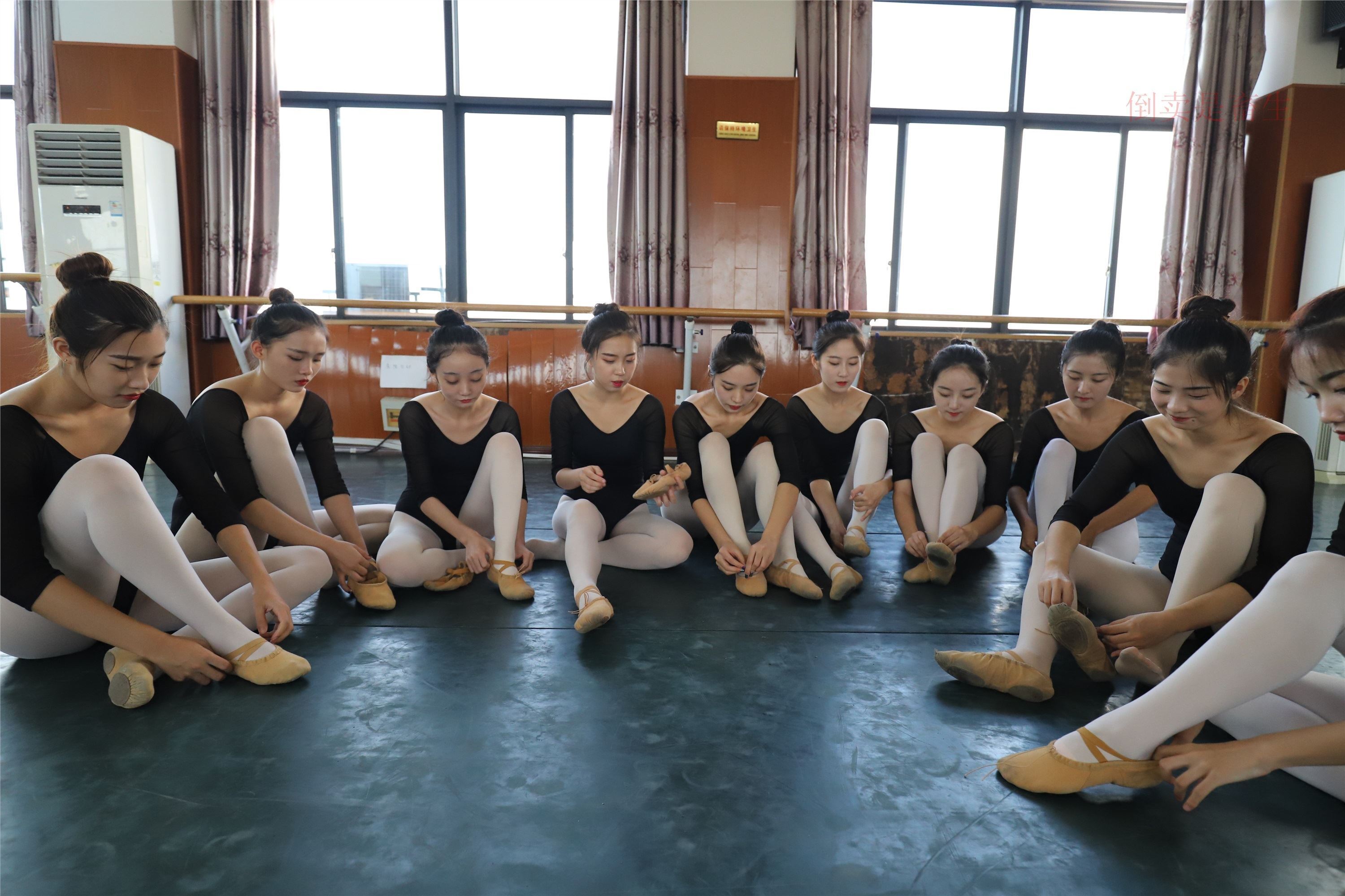 大西瓜美女图片 W001 舞蹈统一825p2