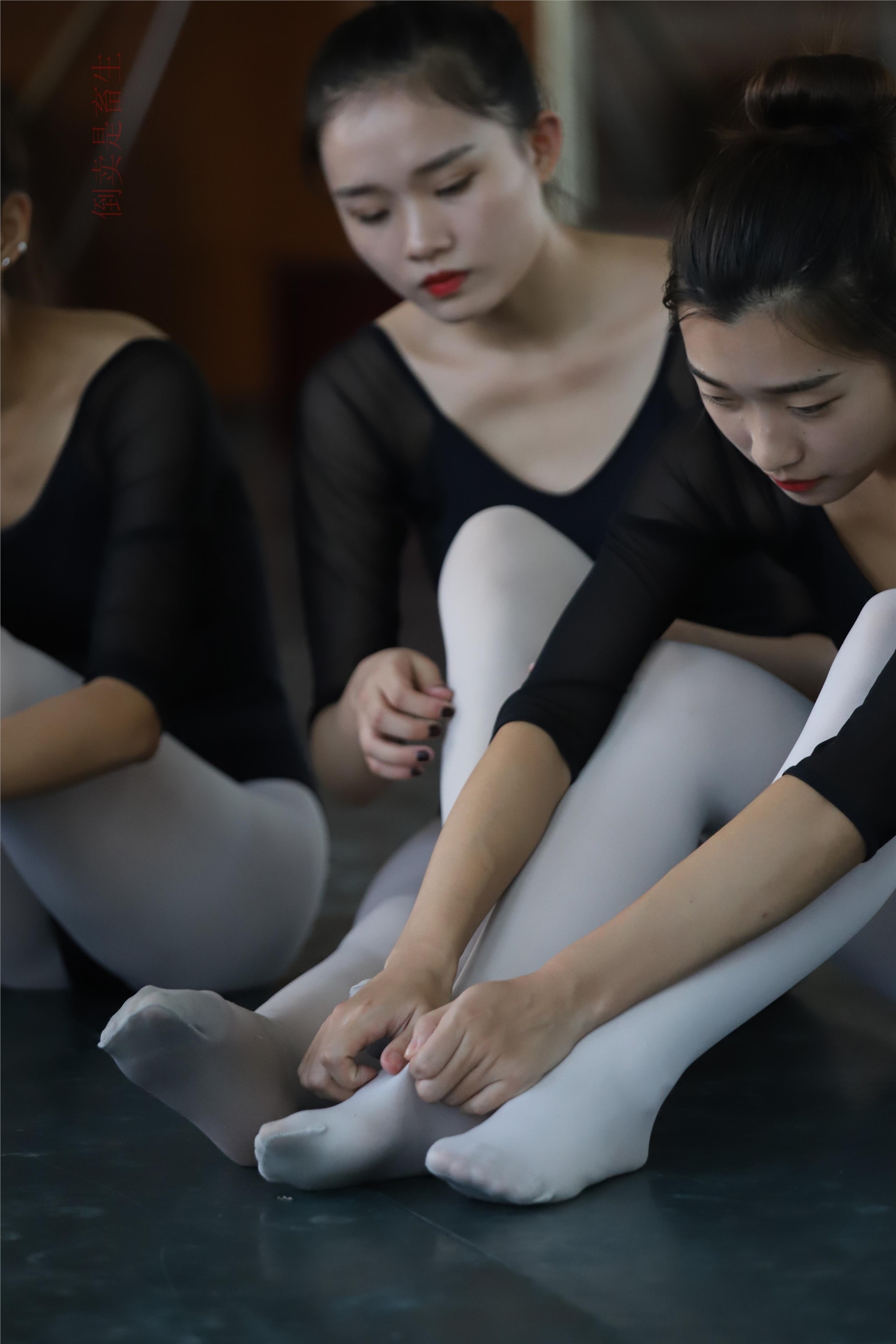 大西瓜美女图片 W001 舞蹈统一825p2