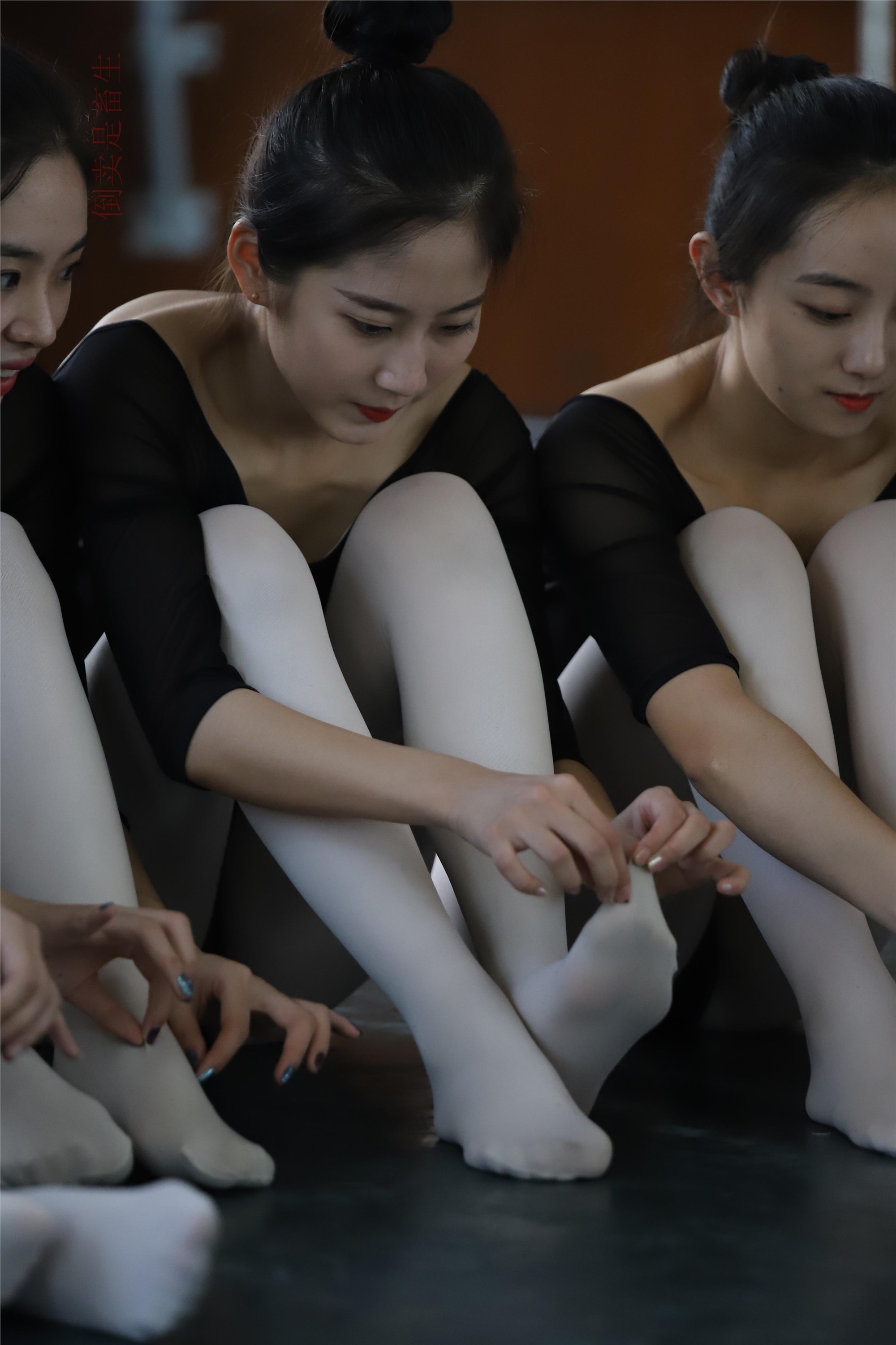 大西瓜美女图片 W001 舞蹈统一825p3