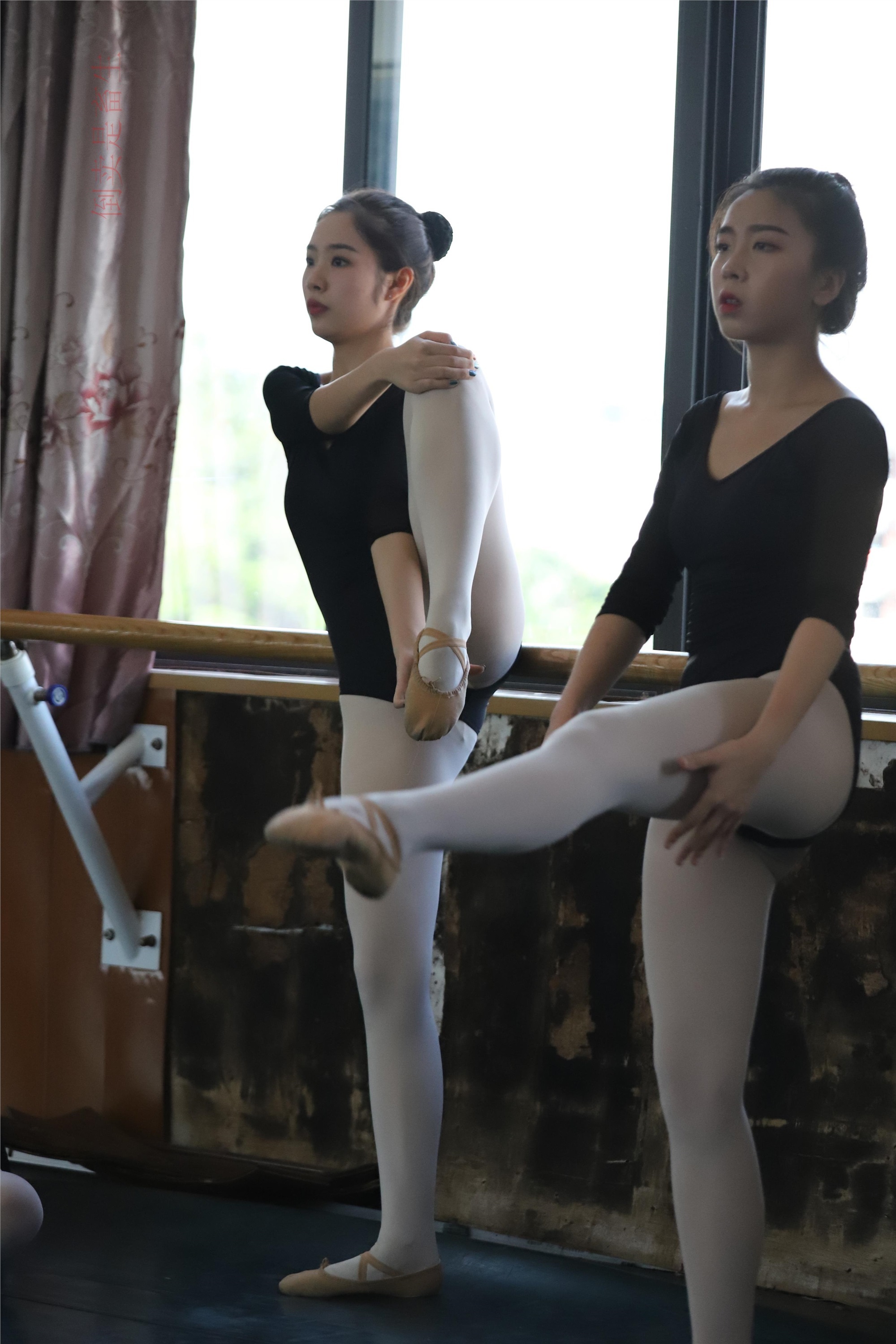 大西瓜美女图片 W001 舞蹈统一825p5