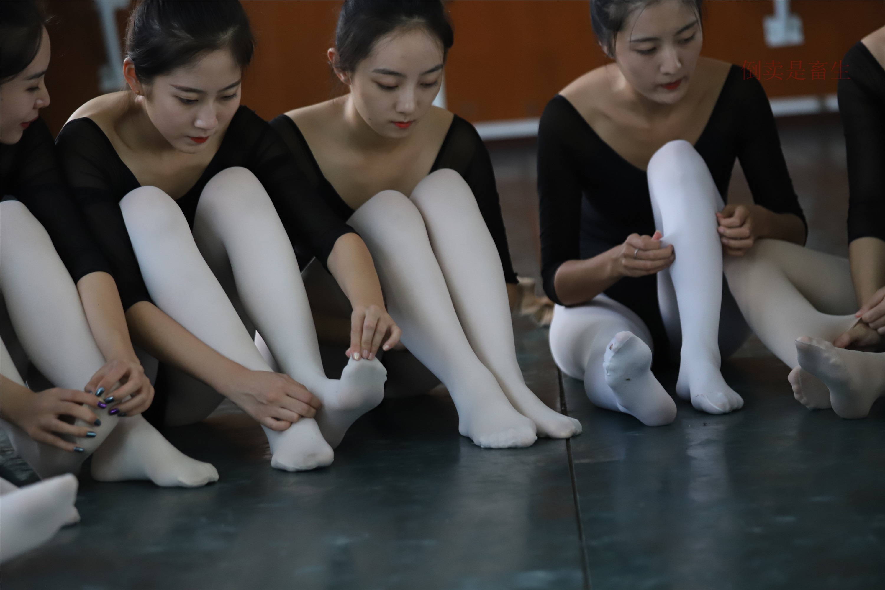 大西瓜美女图片 W001 舞蹈统一825p6