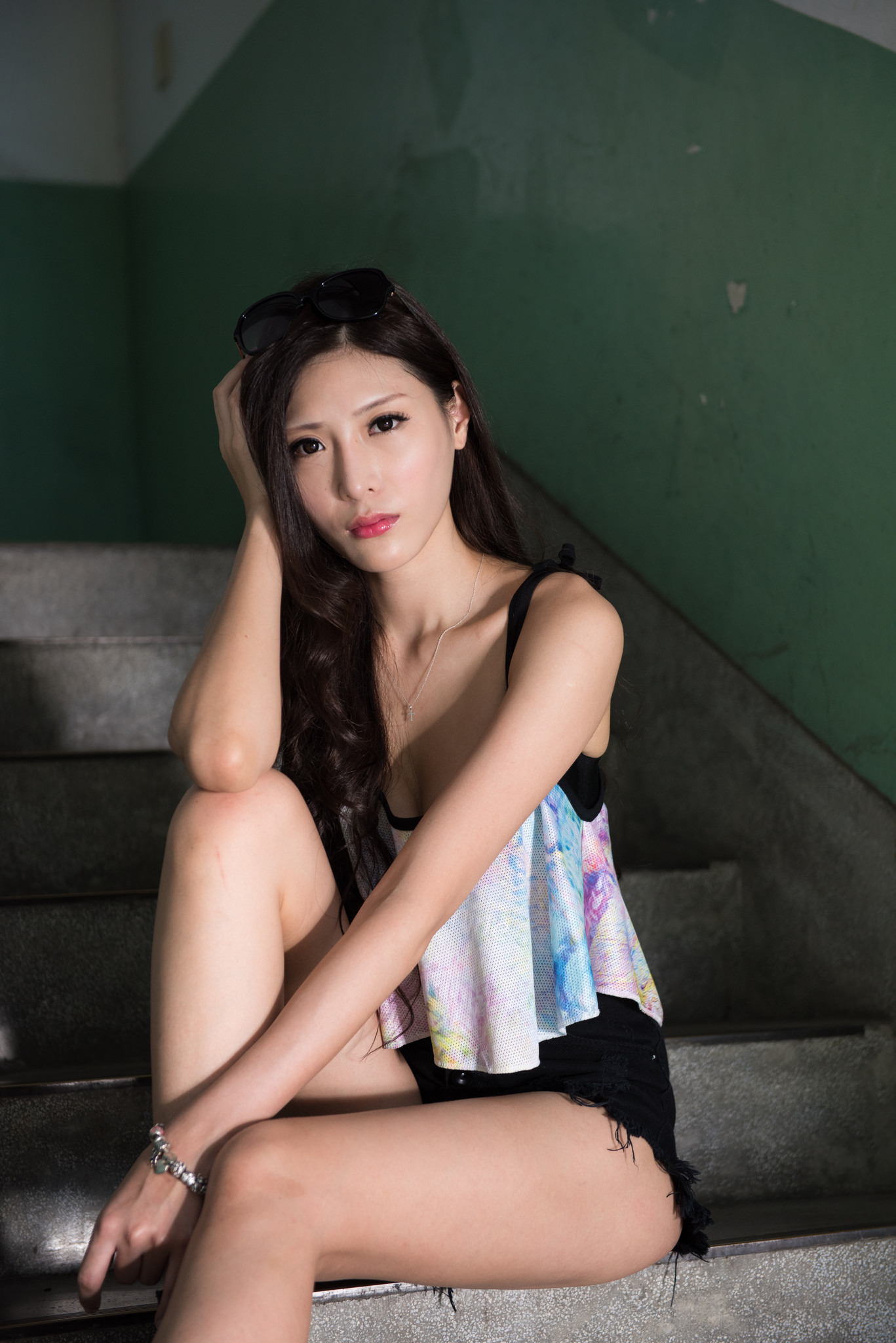 性感迷人之美腿女神 李小星