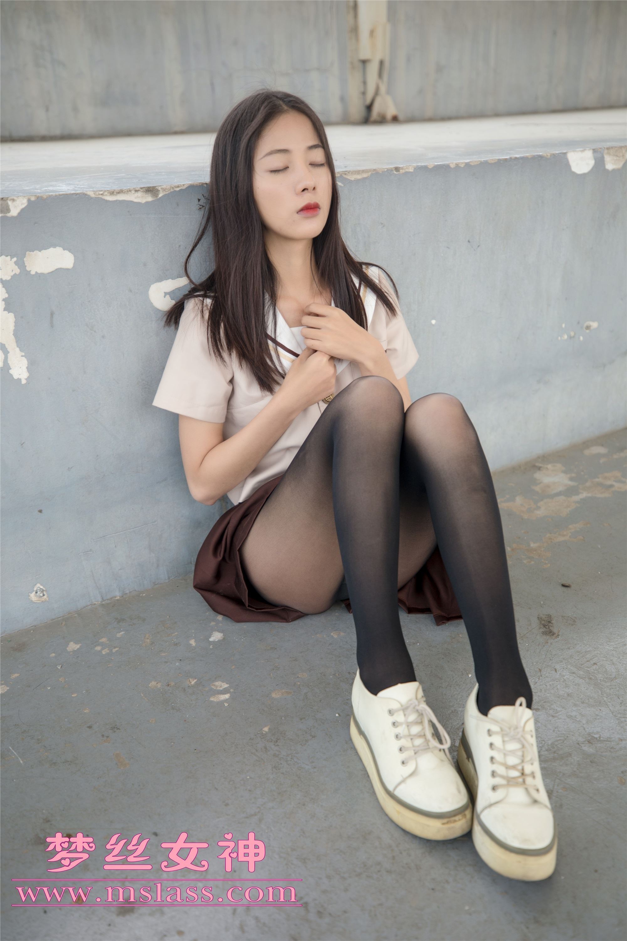 MSLASS梦丝女神 - 雪馨 学院的JK黑丝袜