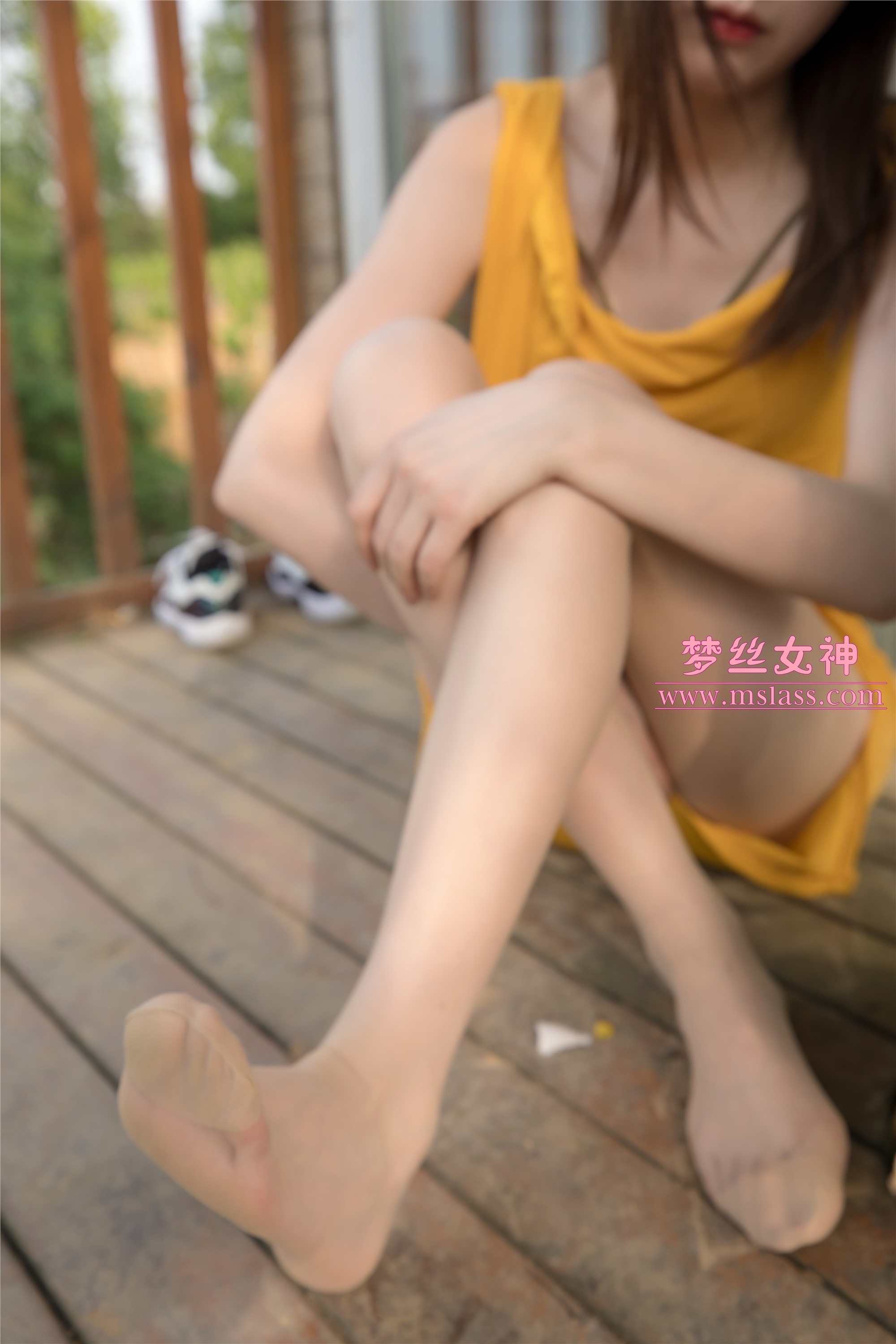 MSLASS梦丝女神 - 张思敏 甜甜的丝袜美腿